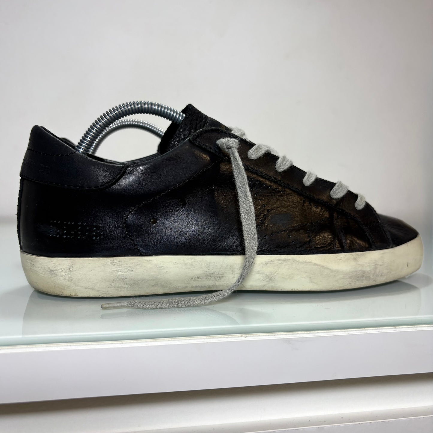 Golden goose superstar in pelle nero 39