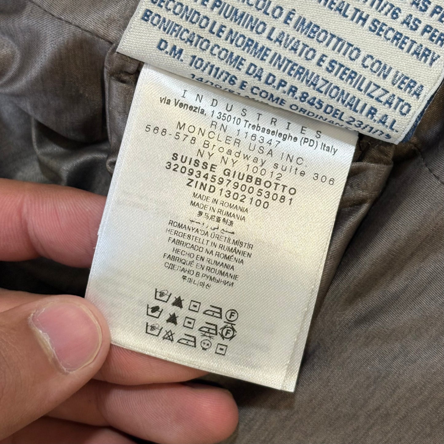 Moncler Suisse Grigio taglia 2 (M)