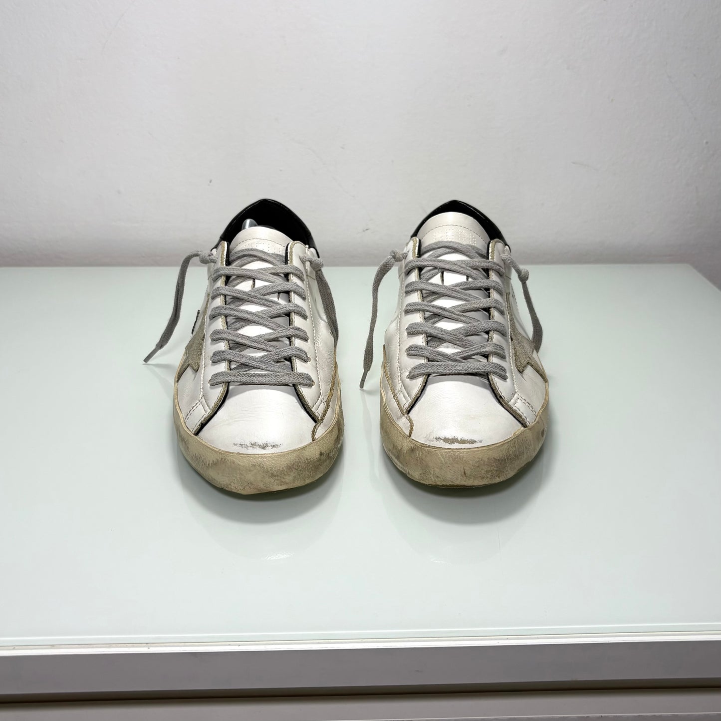 Golden goose Superstar classic bianche con tallone esterno nero 41
