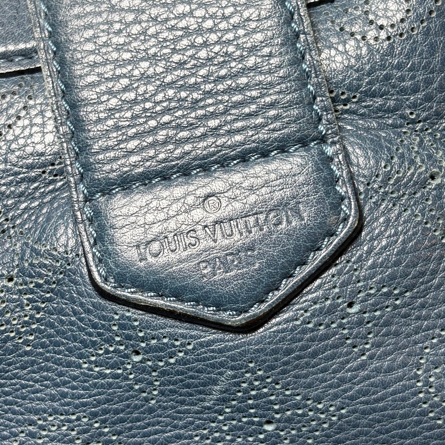 Louis Vuitton Mahina Cirrus PM blue