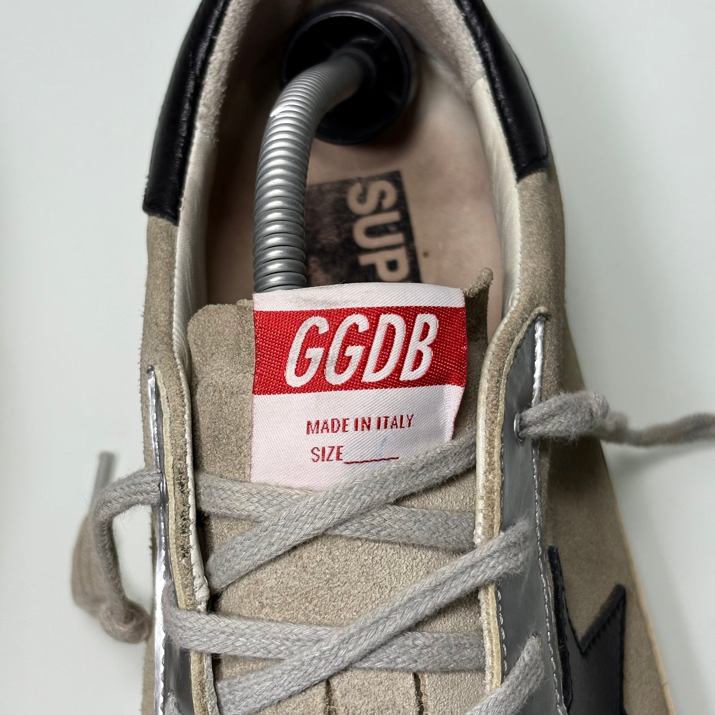 Golden goose Superstar Grigio topo e Stella nera 42