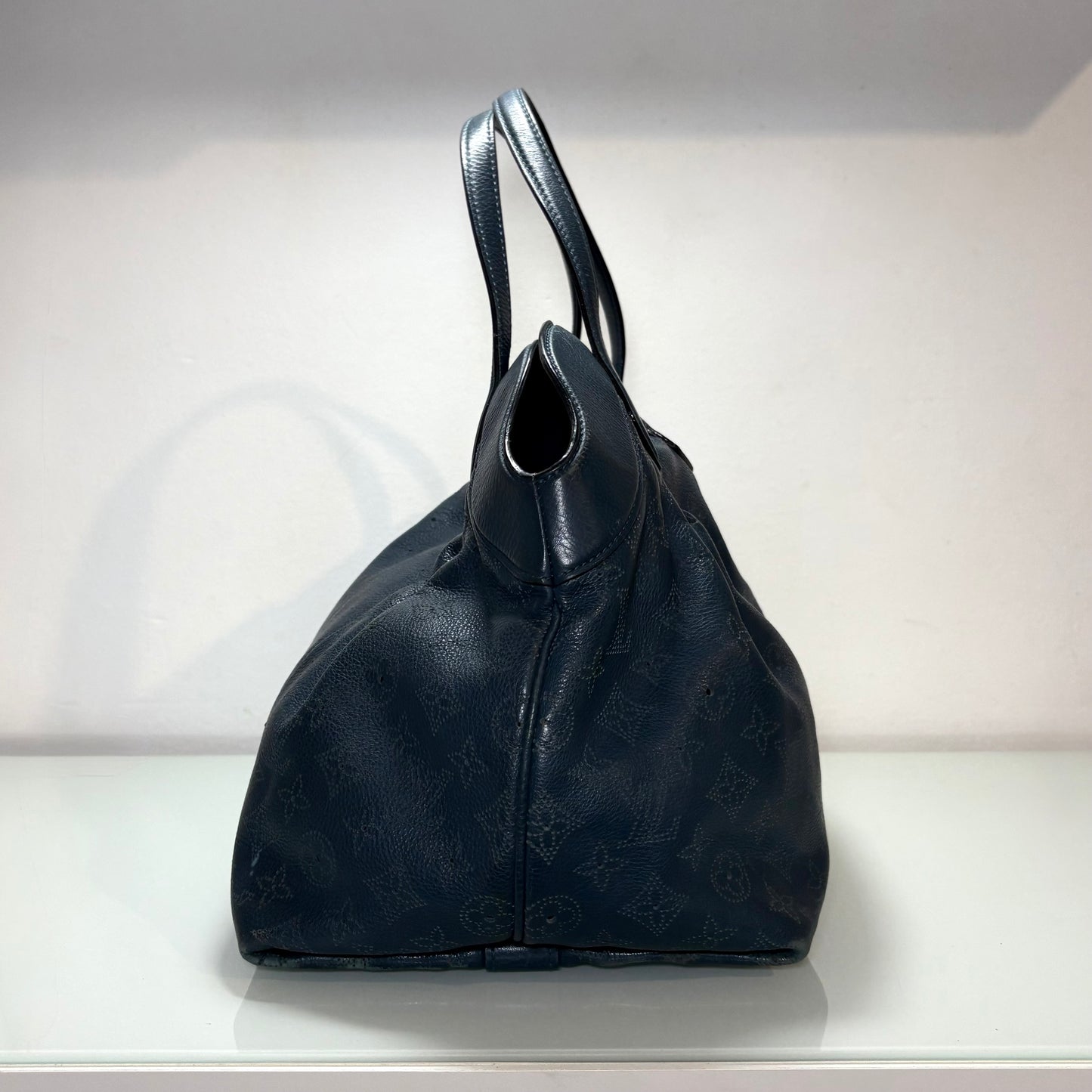 Louis Vuitton Mahina Cirrus PM blue