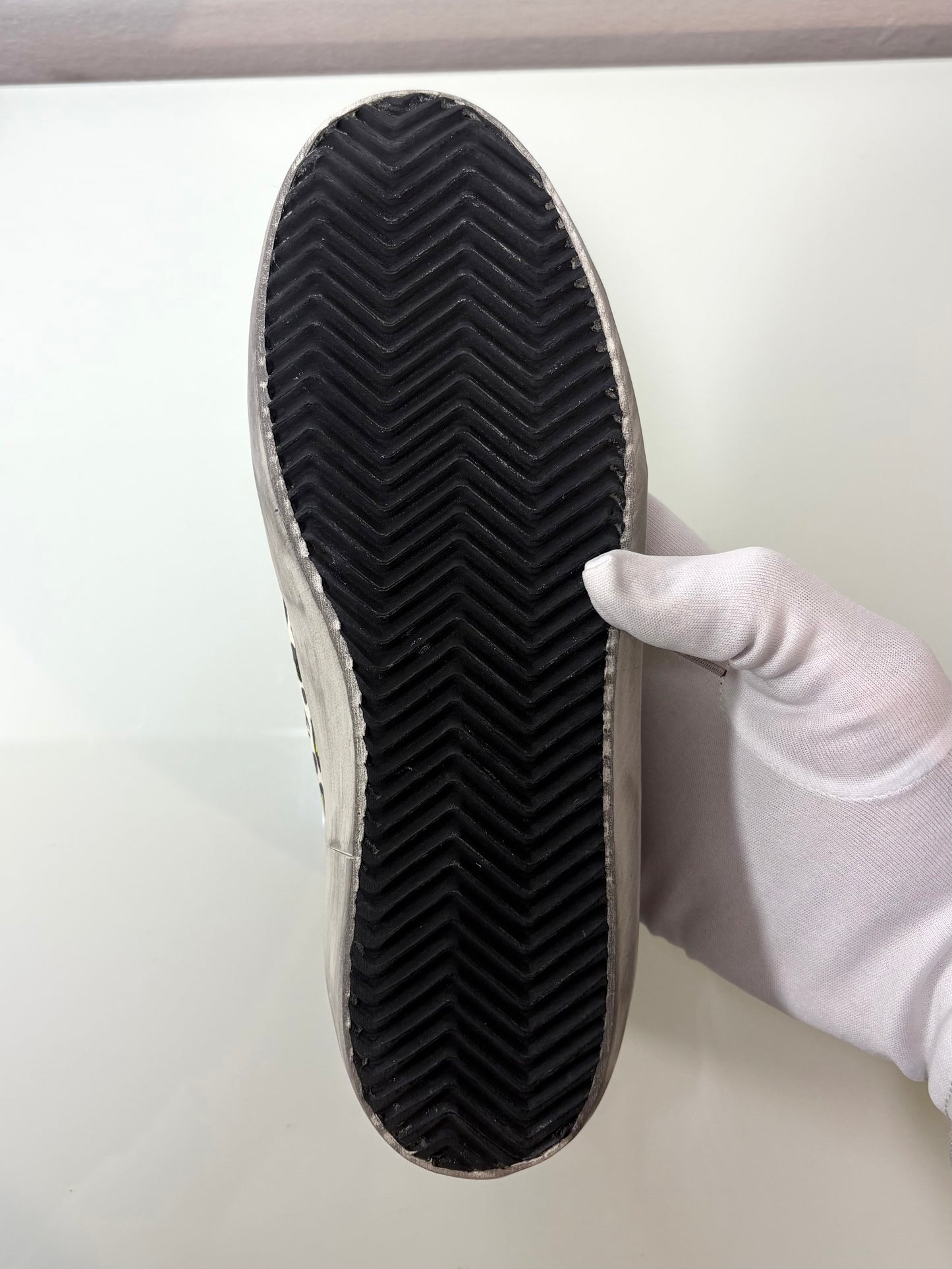 Golden goose Superstar bianche a macchie gialle/ nere e tallone blu 37