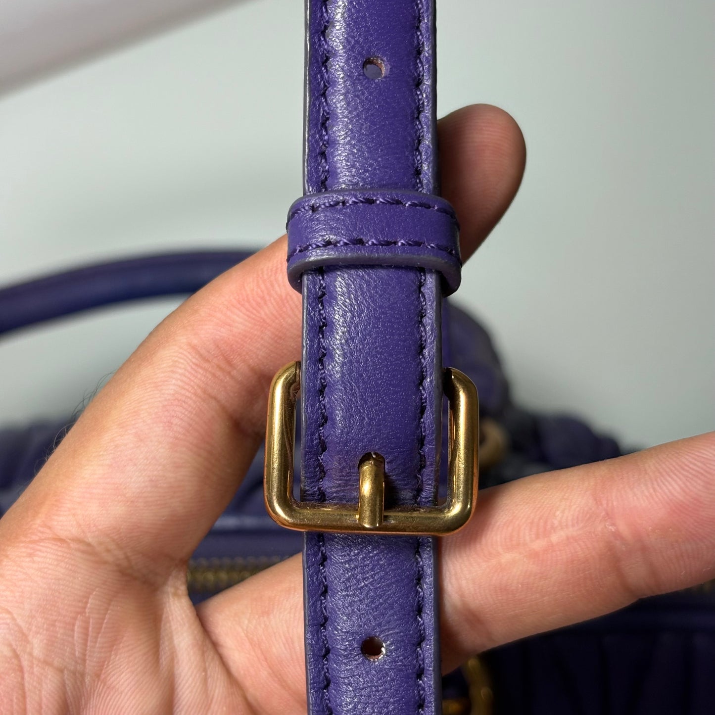 Miu Miu matelassé in pelle Viola