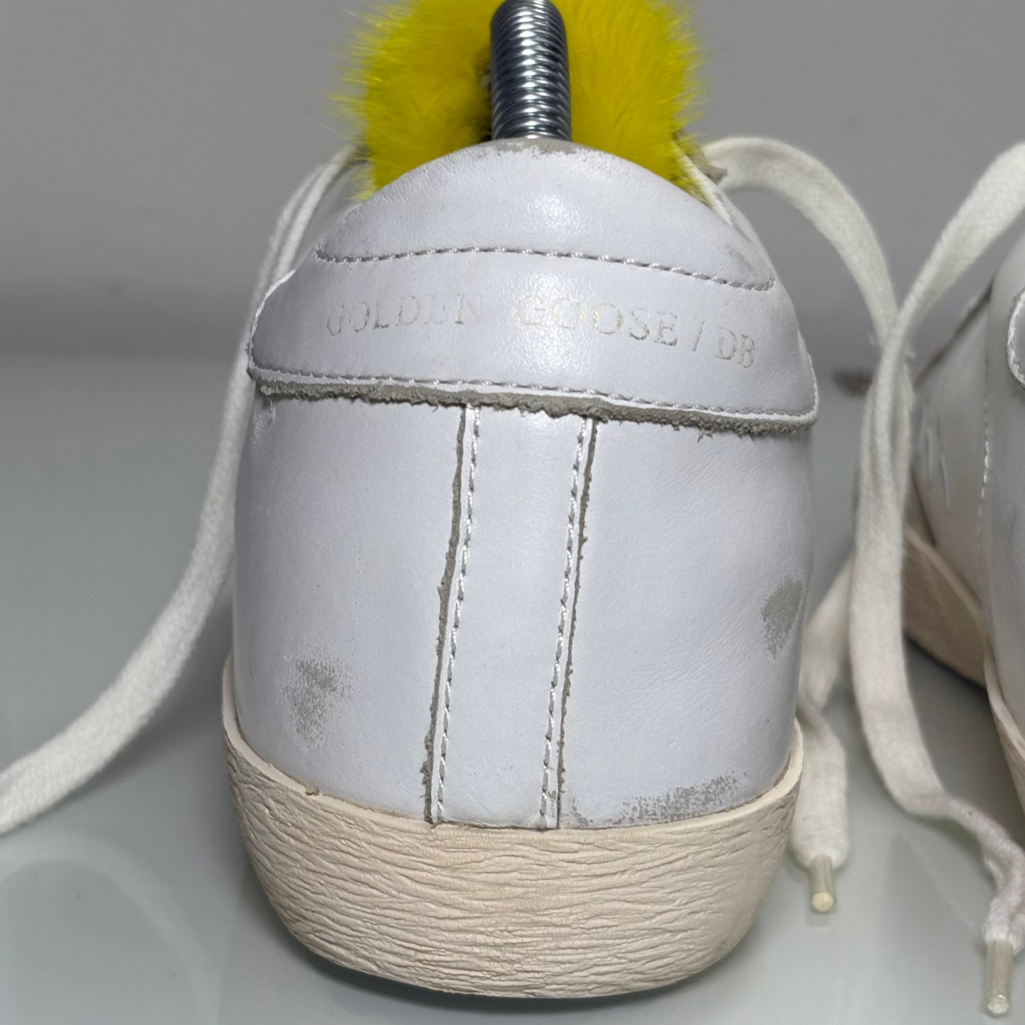 Golden goose Superstar bianche con pelo Giallo 38
