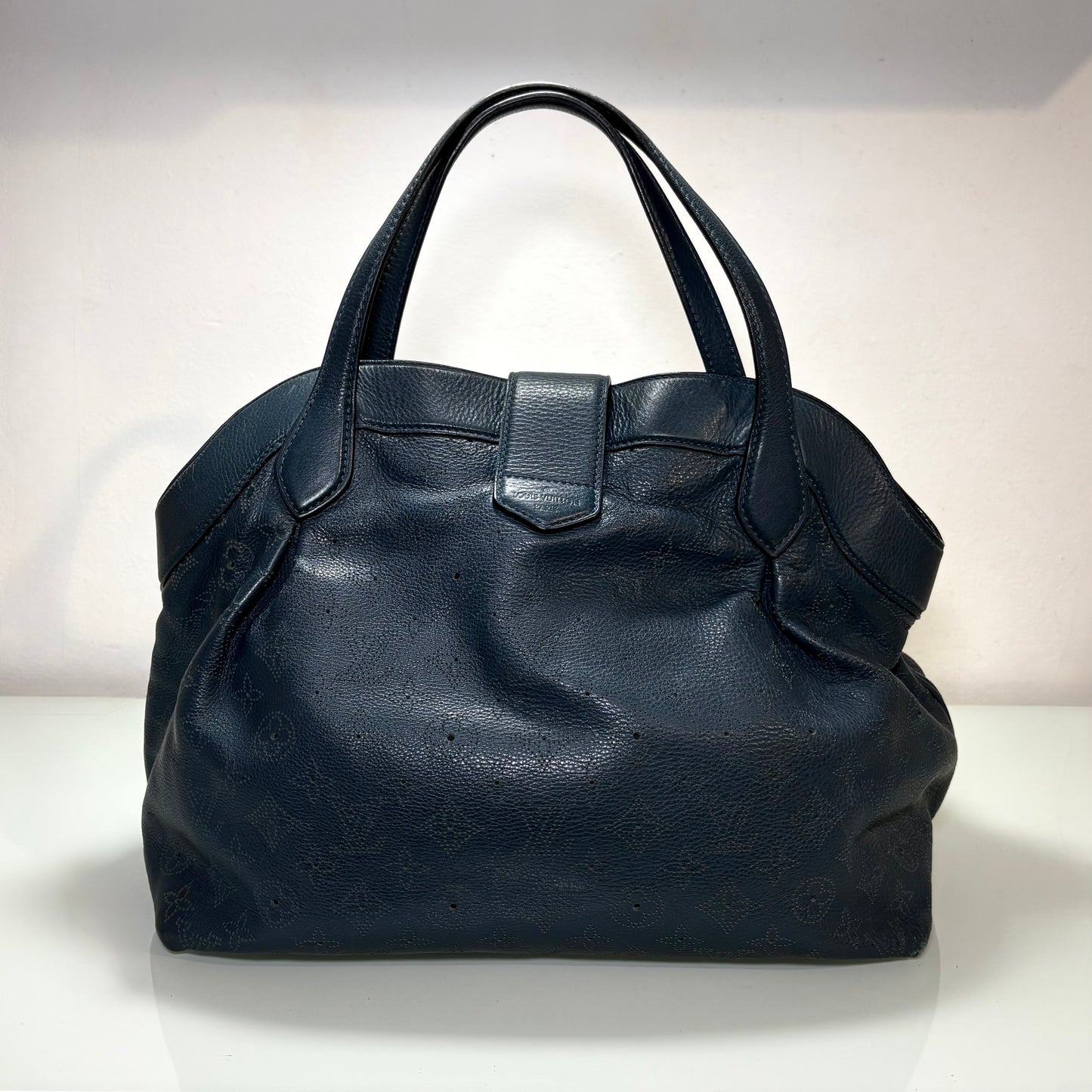 Louis Vuitton Mahina Cirrus PM blue