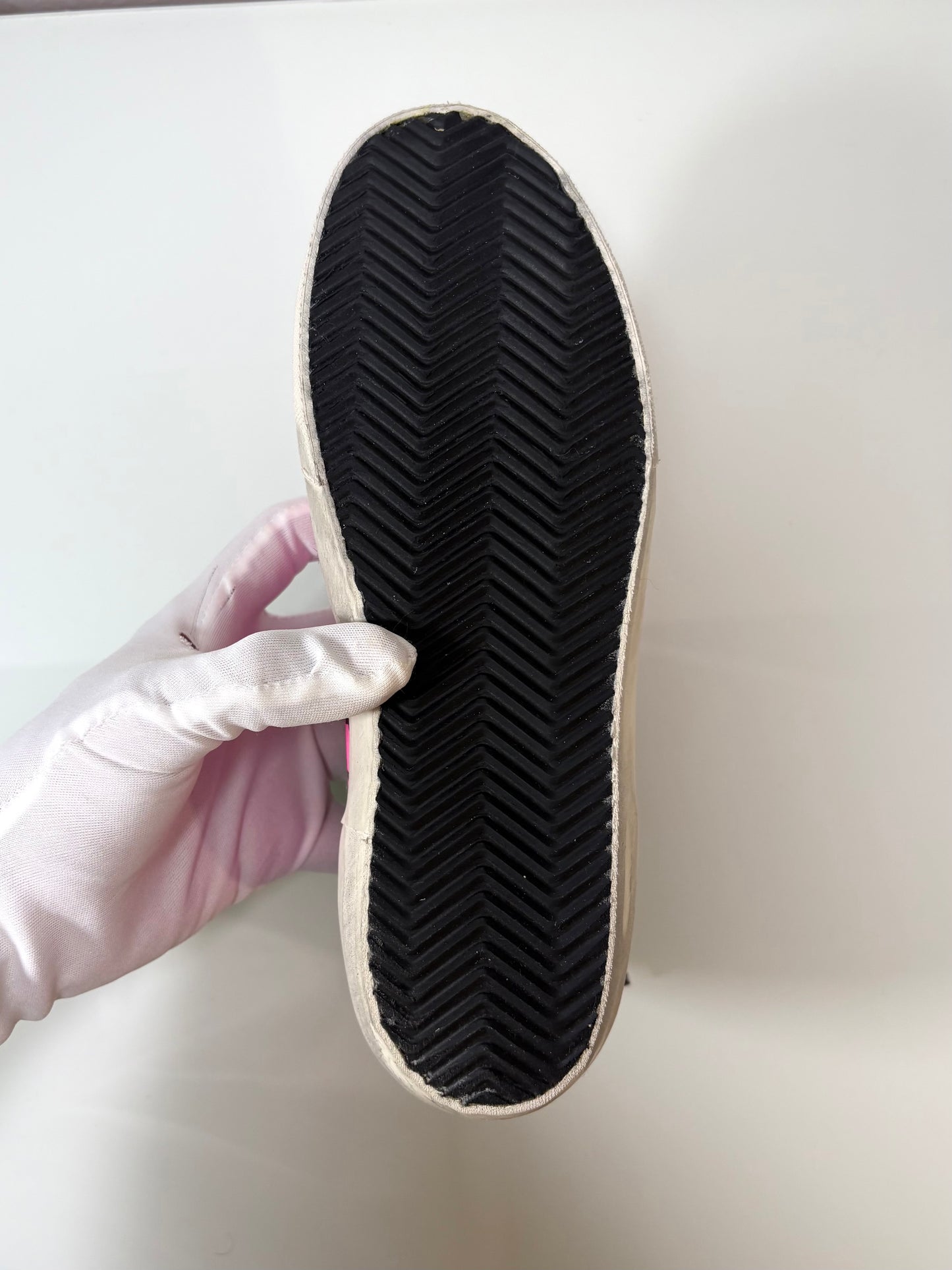 Golden goose Superstar fucsia con disegni e scritte nere 37