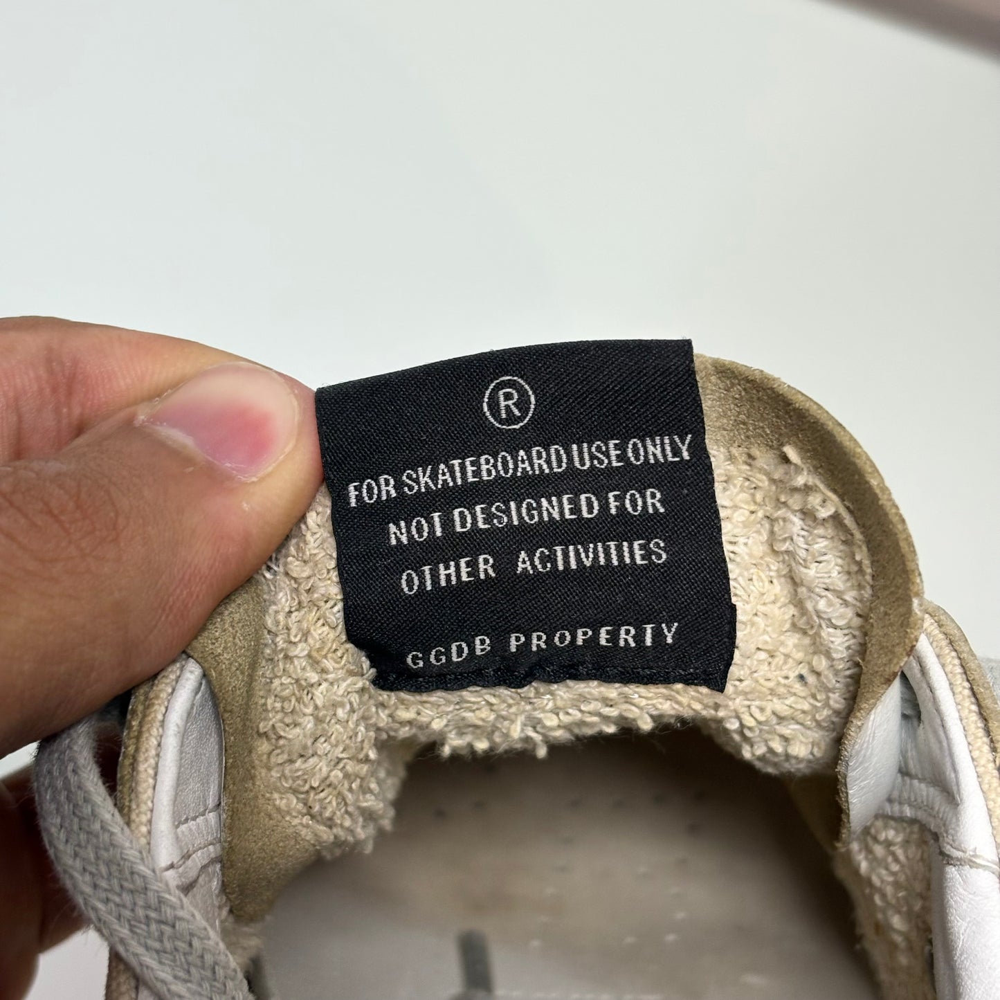Golden goose Superstar in tessuto e pelle colorazione bianco sporco e lacci grigi 39