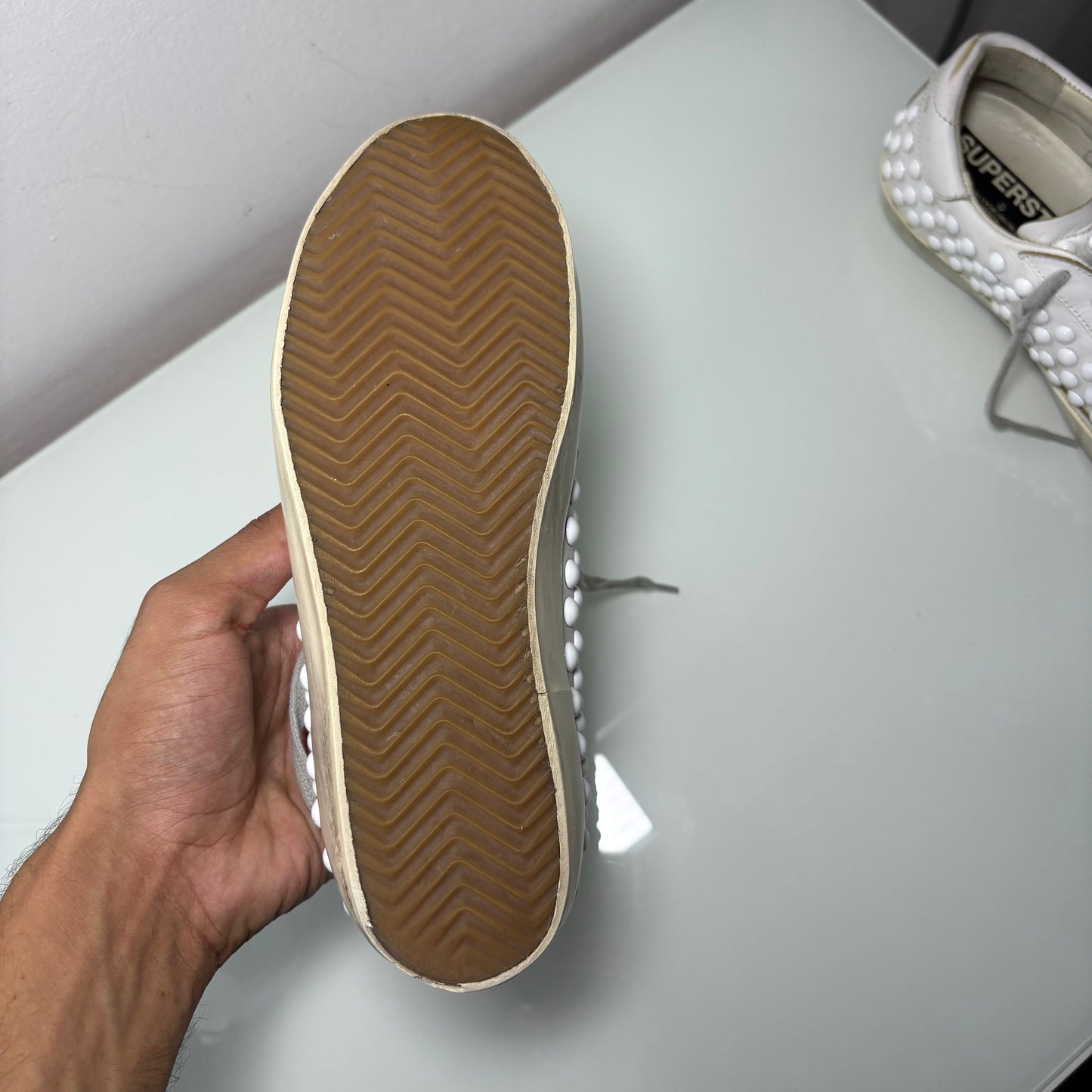 Golden goose superstar bianche con borchie bianche 37