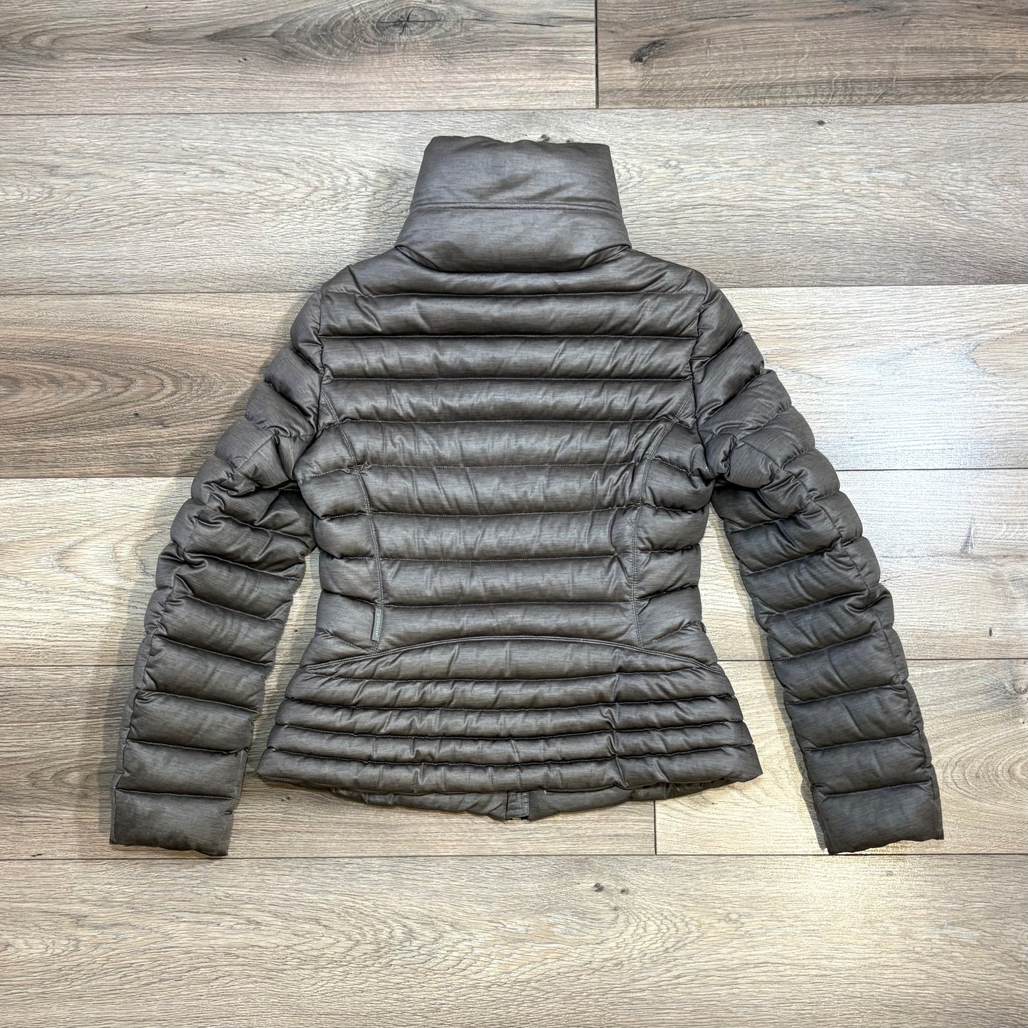 Moncler Suisse Grigio taglia 2 (M)