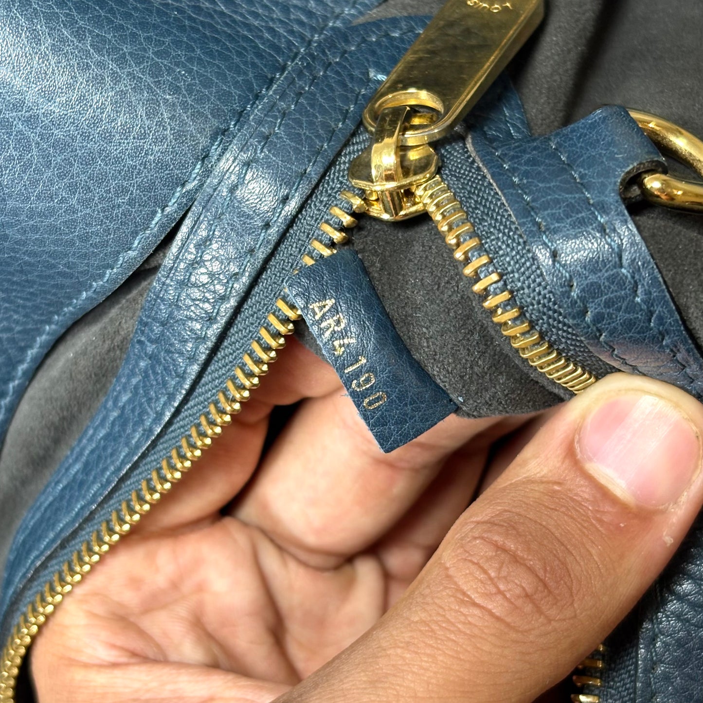 Louis Vuitton Mahina Cirrus PM blue