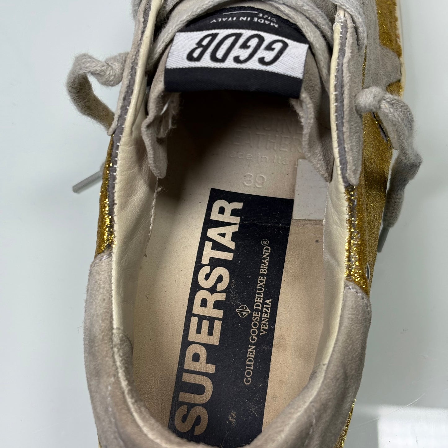 Golden goose superstar 39