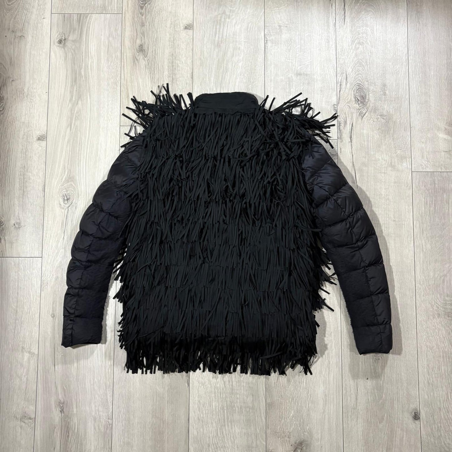 Moncler Sakai LIMITED EDITION
