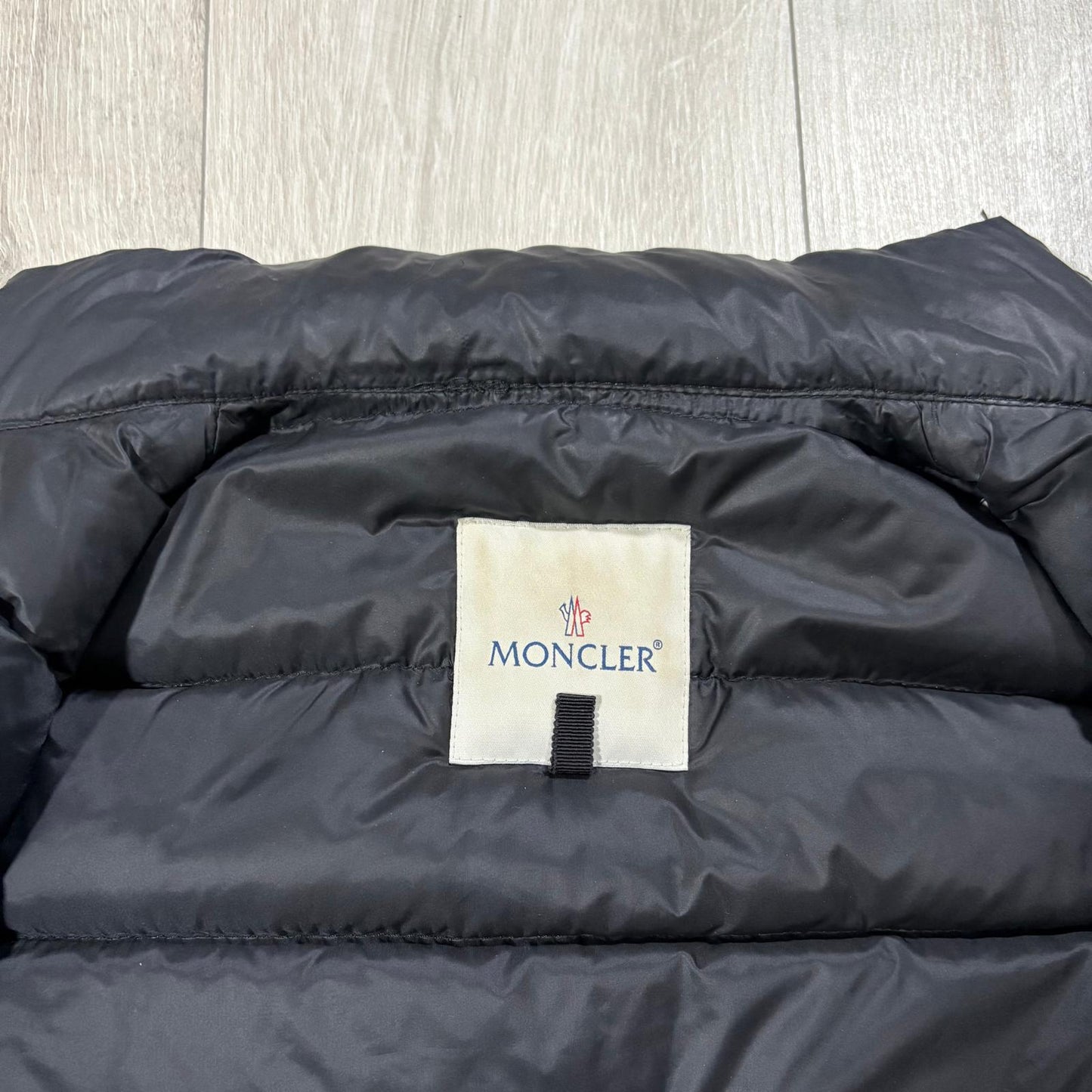 Moncler Sakai LIMITED EDITION
