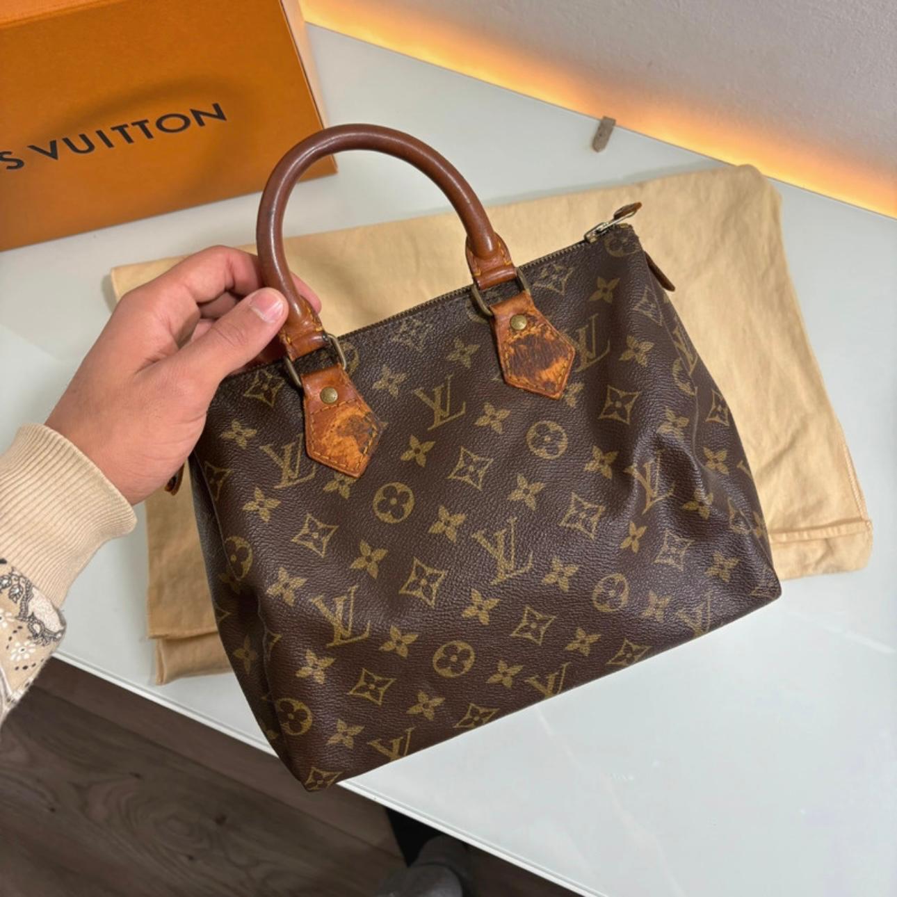 Louis Vuitton Speedy 25