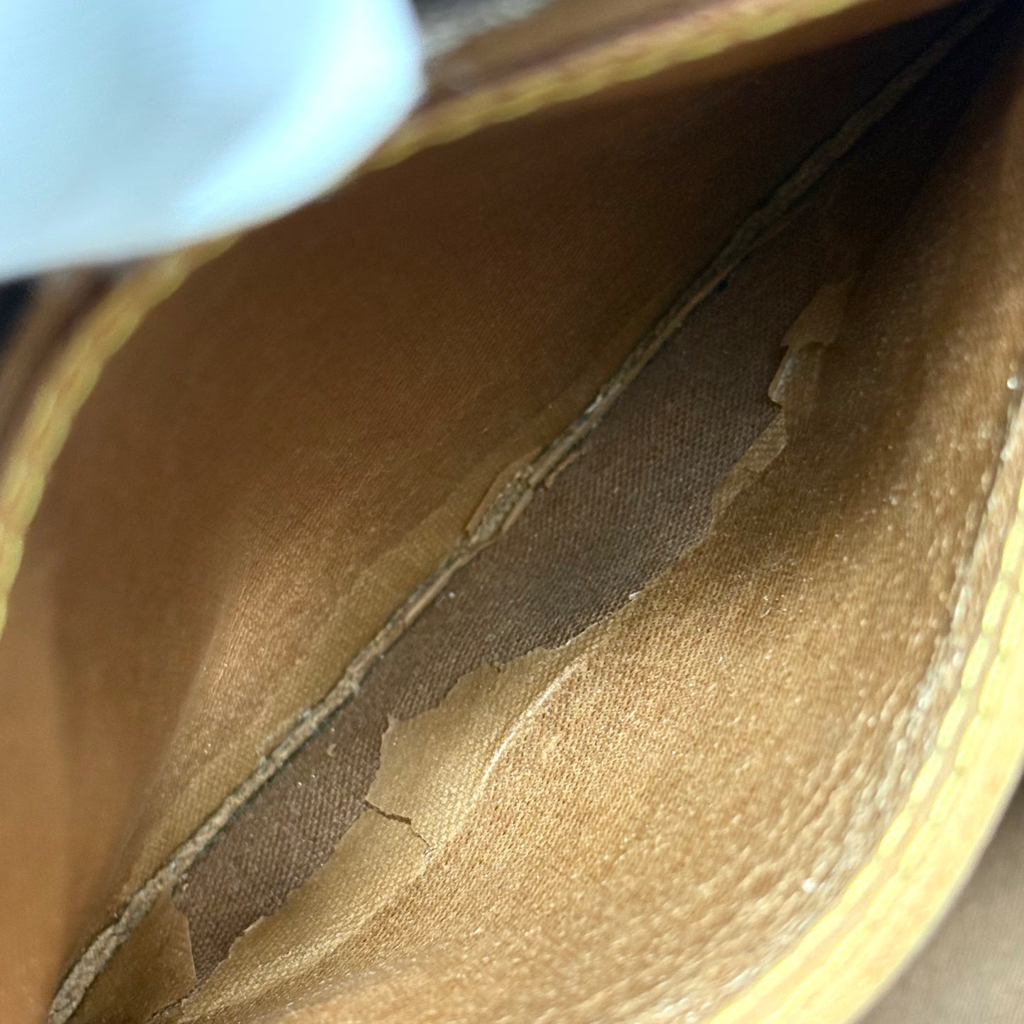 Louis Vuitton Speedy 30 in monogram canvas