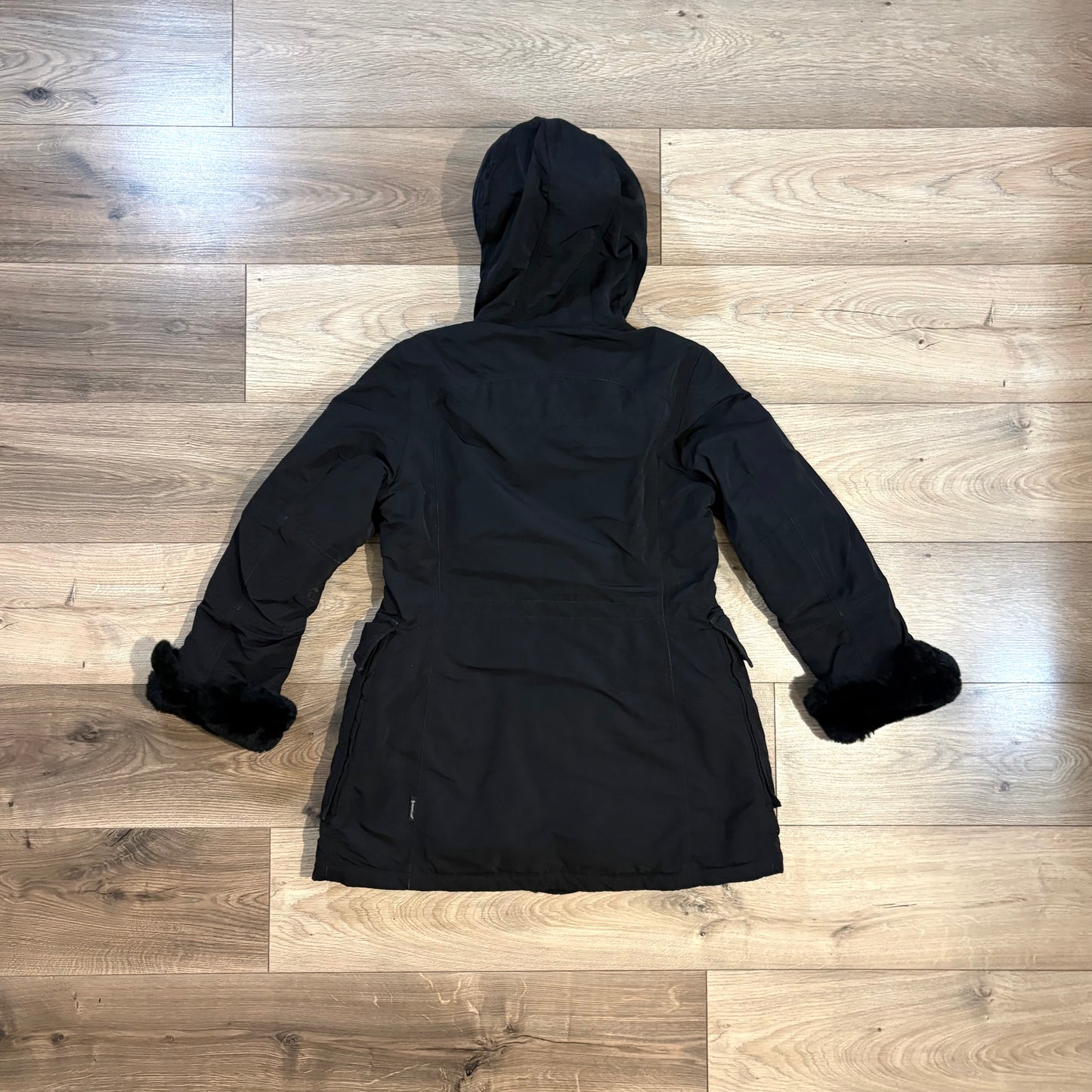 Moncler long nero con pelliccia XL