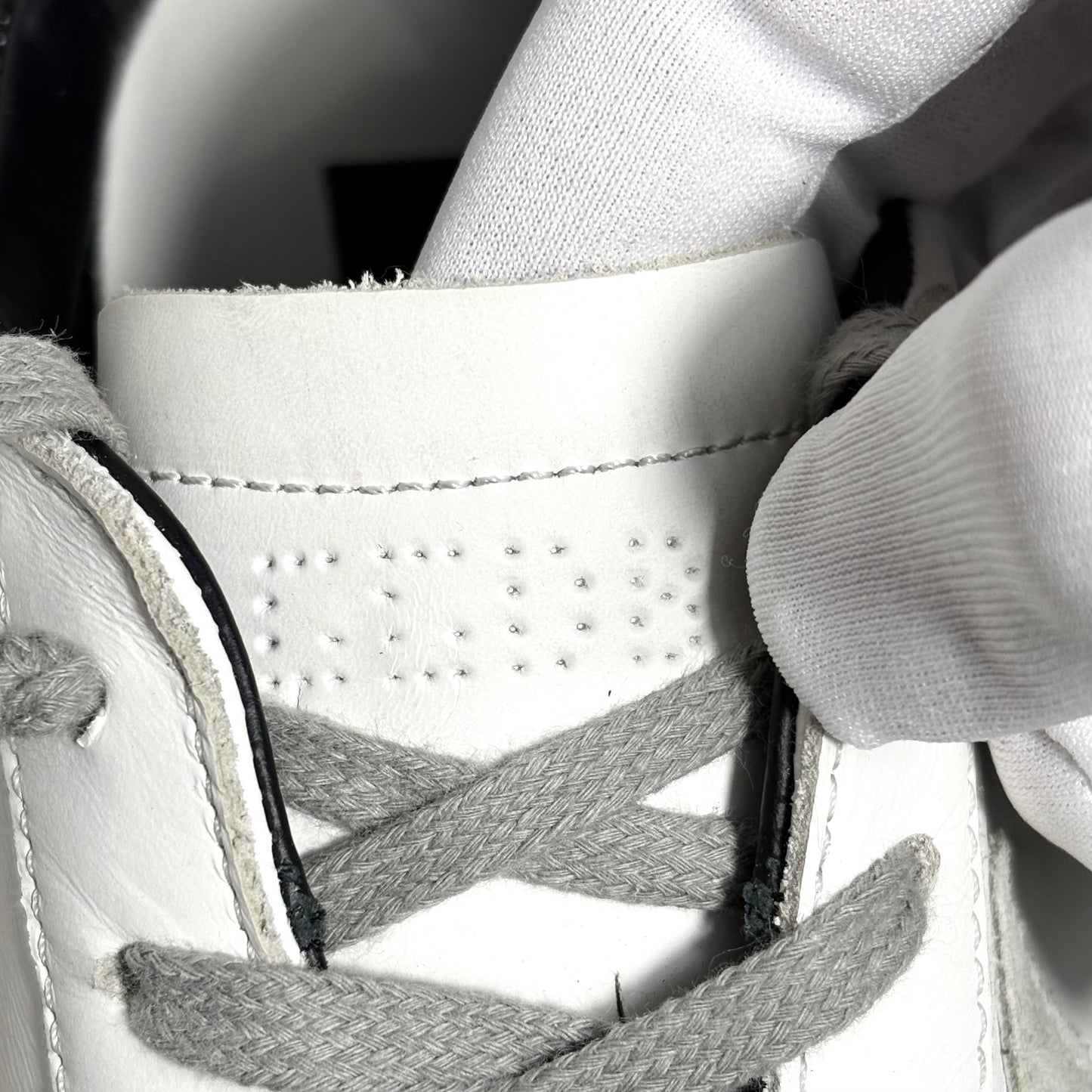 Golden goose Superstar bianche e tallone nero 39