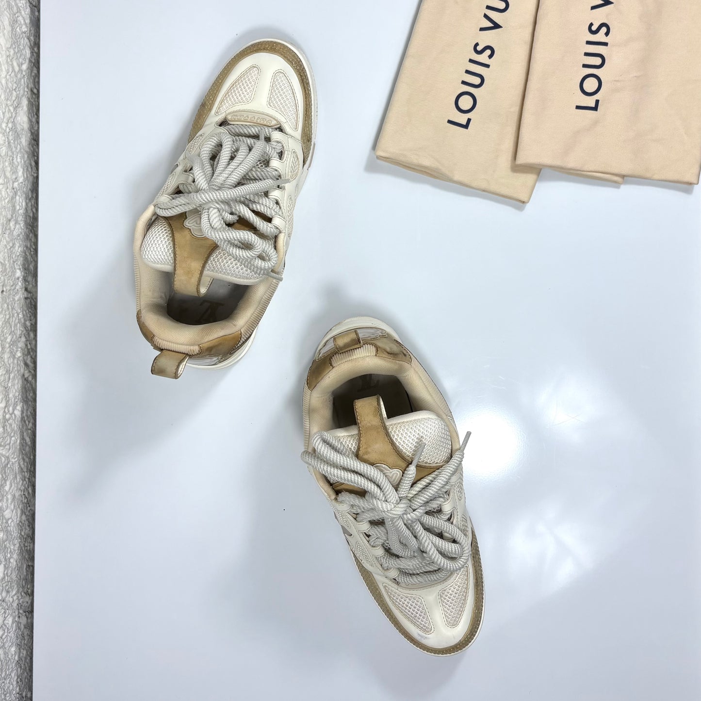 Louis Vuitton Skate beige 43