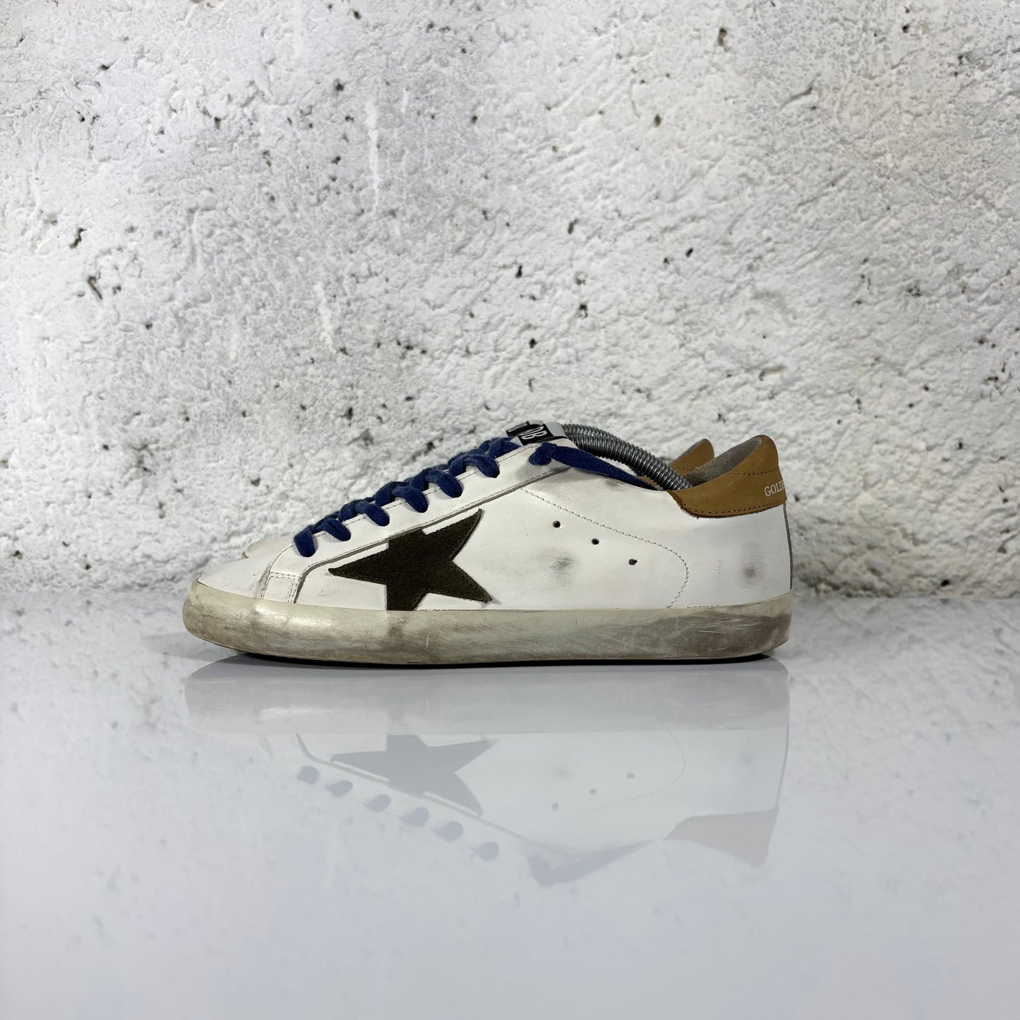 Golden goose Superstar bianche, tallone marrone, stella taupe e lacci blu 39