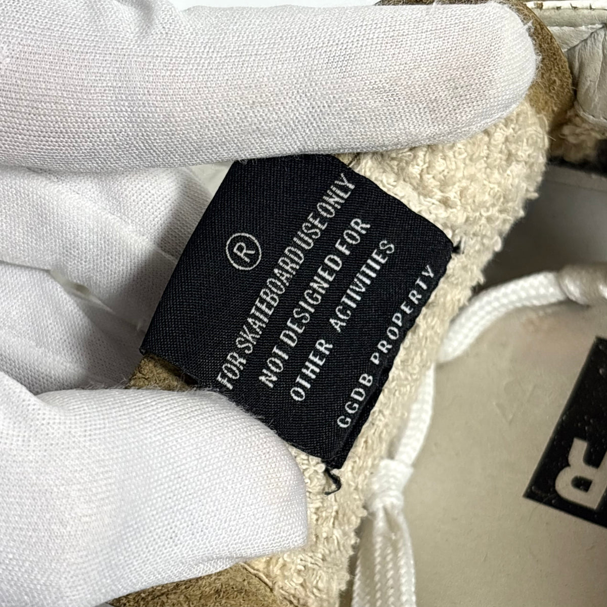 Golden goose Superstar bianche con talloncini gialli 42