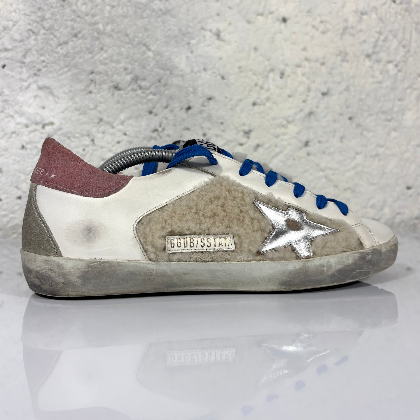 Golden goose Superstar bianche in shearling con lacci blu e stella argento  38