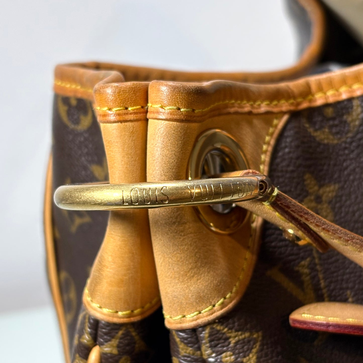 Louis Vuitton Galliera