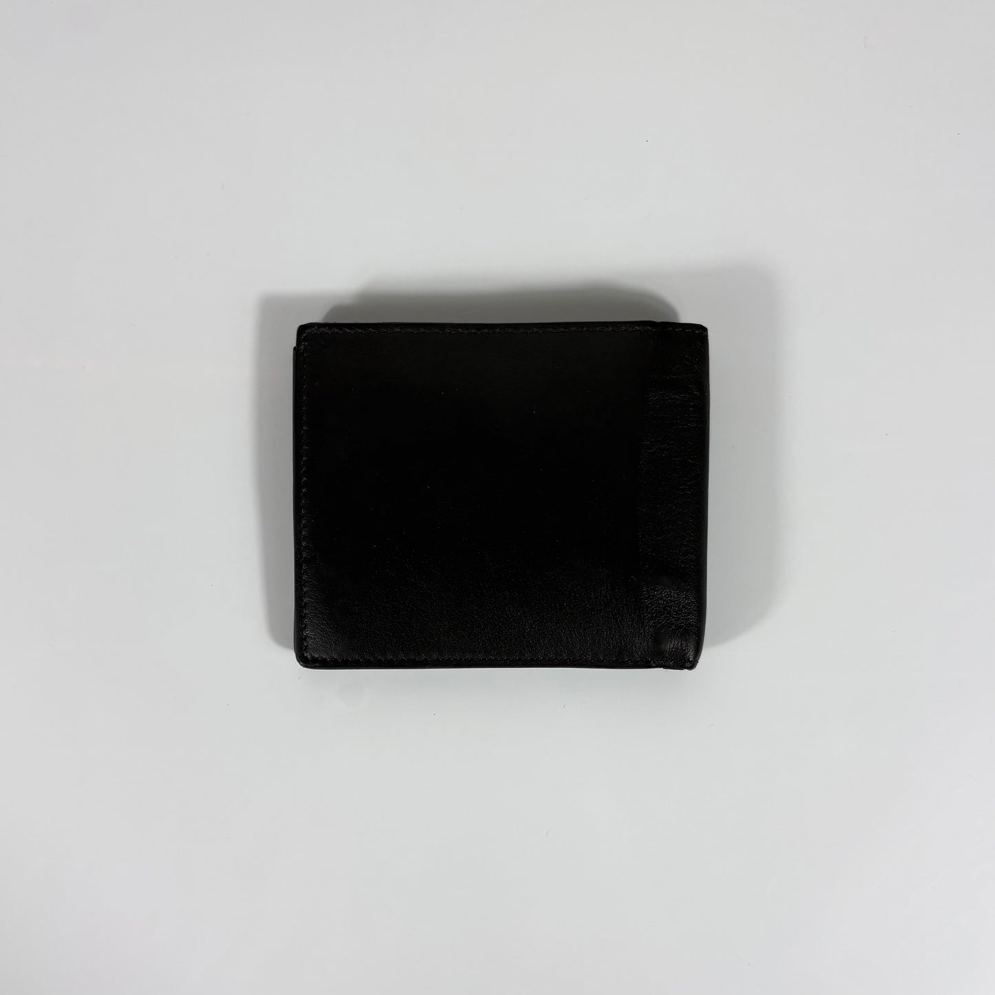 Balenciaga Cash Square in pelle di vitello nera e logo bianco