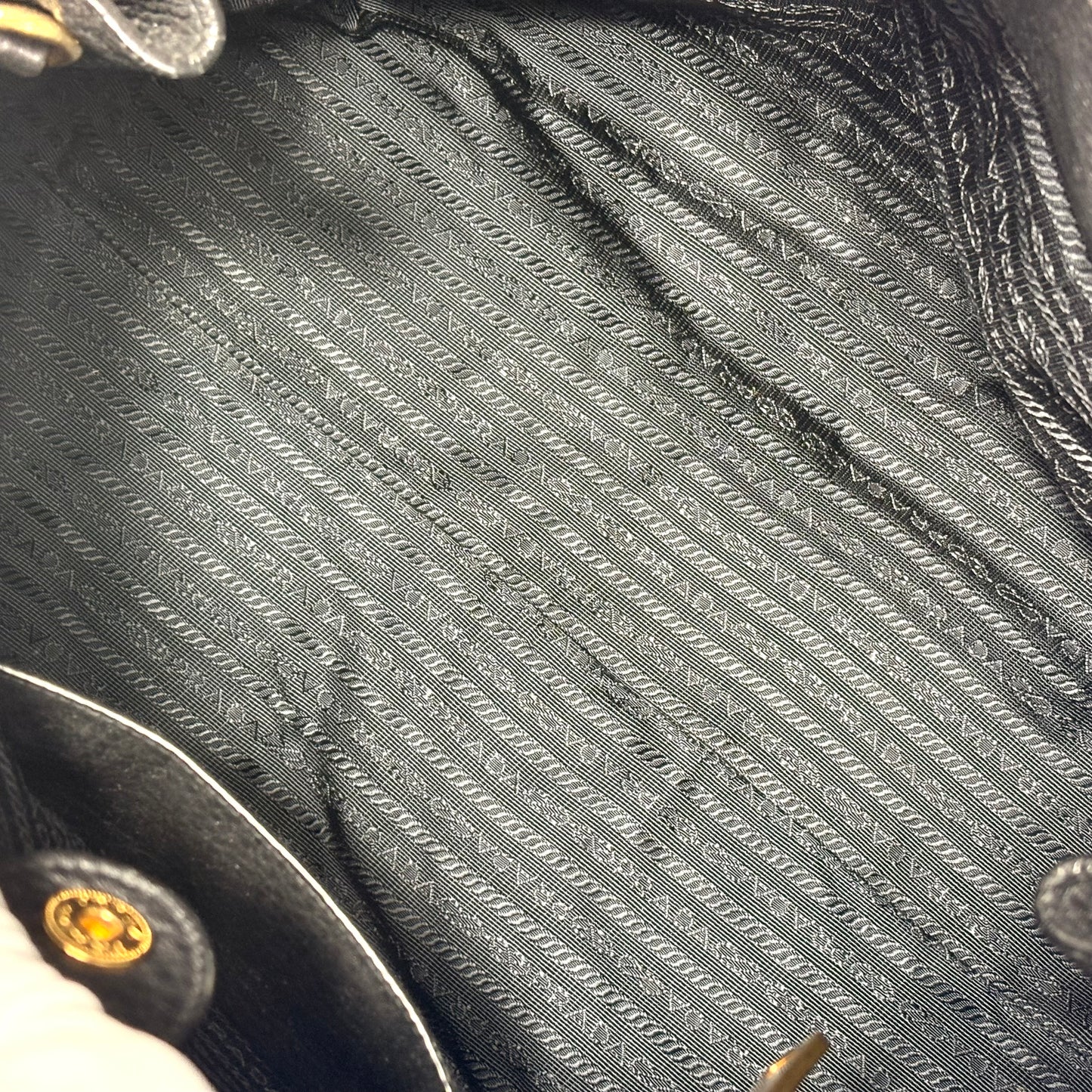 Prada vitello Phenix nera in pelle