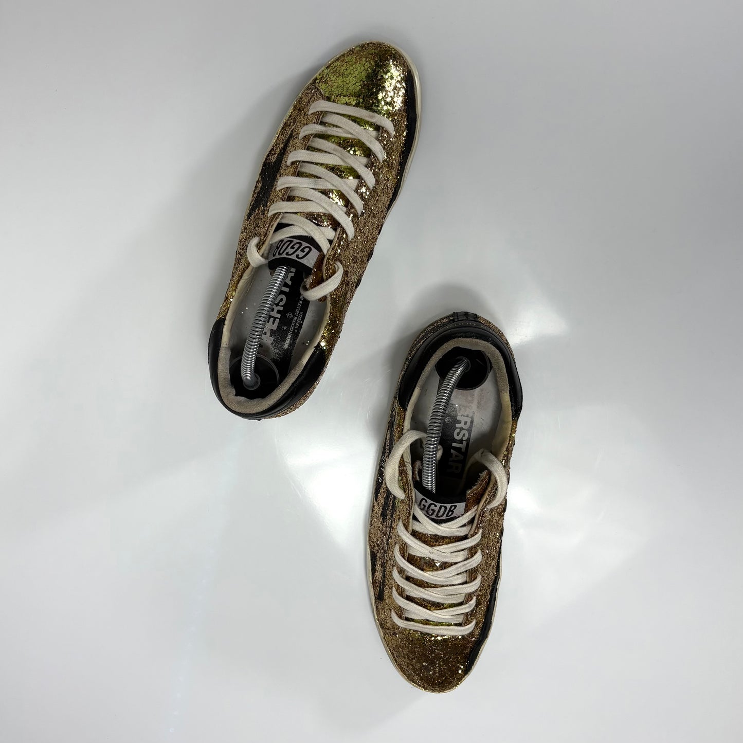 Golden goose Superstar colorazione oro e nero in paillettes e brillantini 38