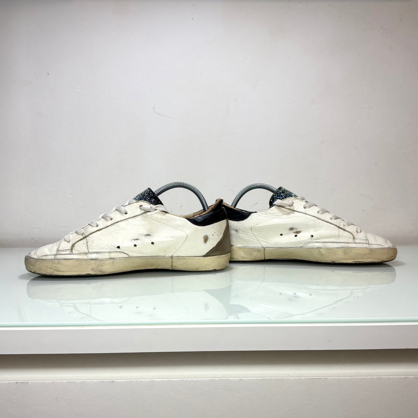 Golden goose Superstar bianche, linguetta brillantinata e tallone nero 38