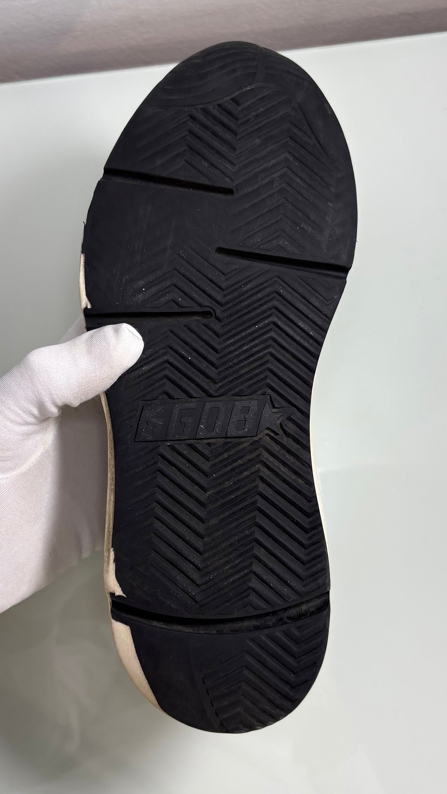 Golden goose Running Sole bianche con macchie nere 37