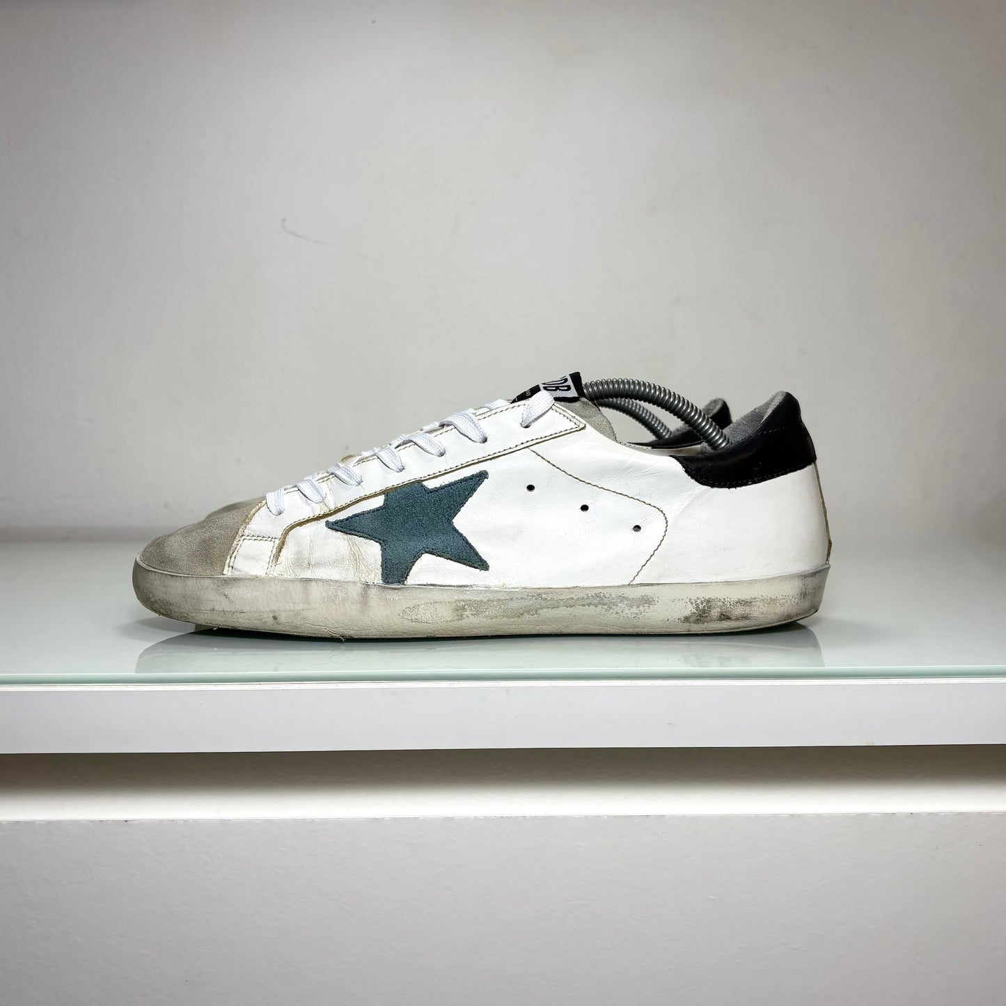 Golden goose Superstar bianche tallone nero e stella verde 43
