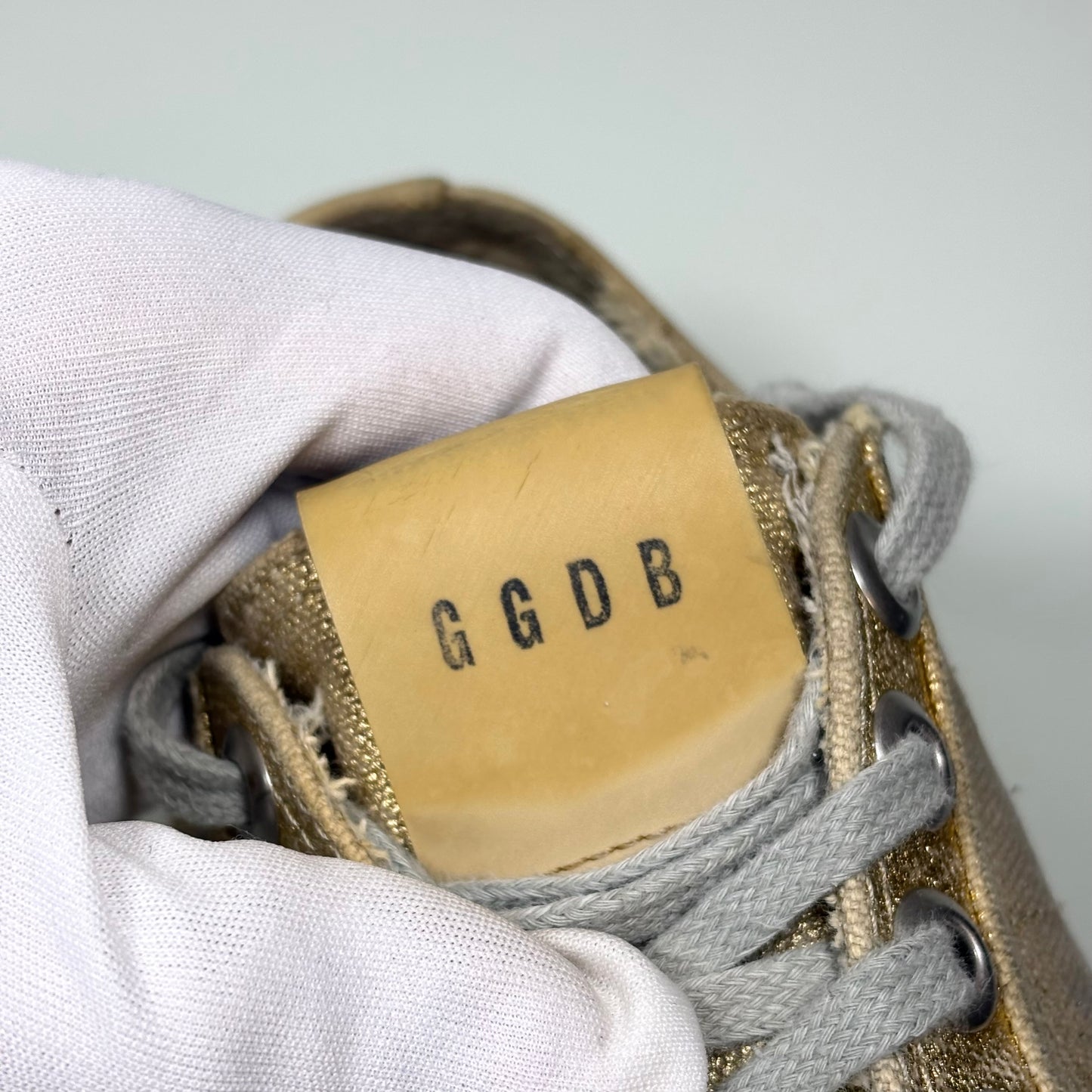 Golden goose V-Star oro e stella blu 38