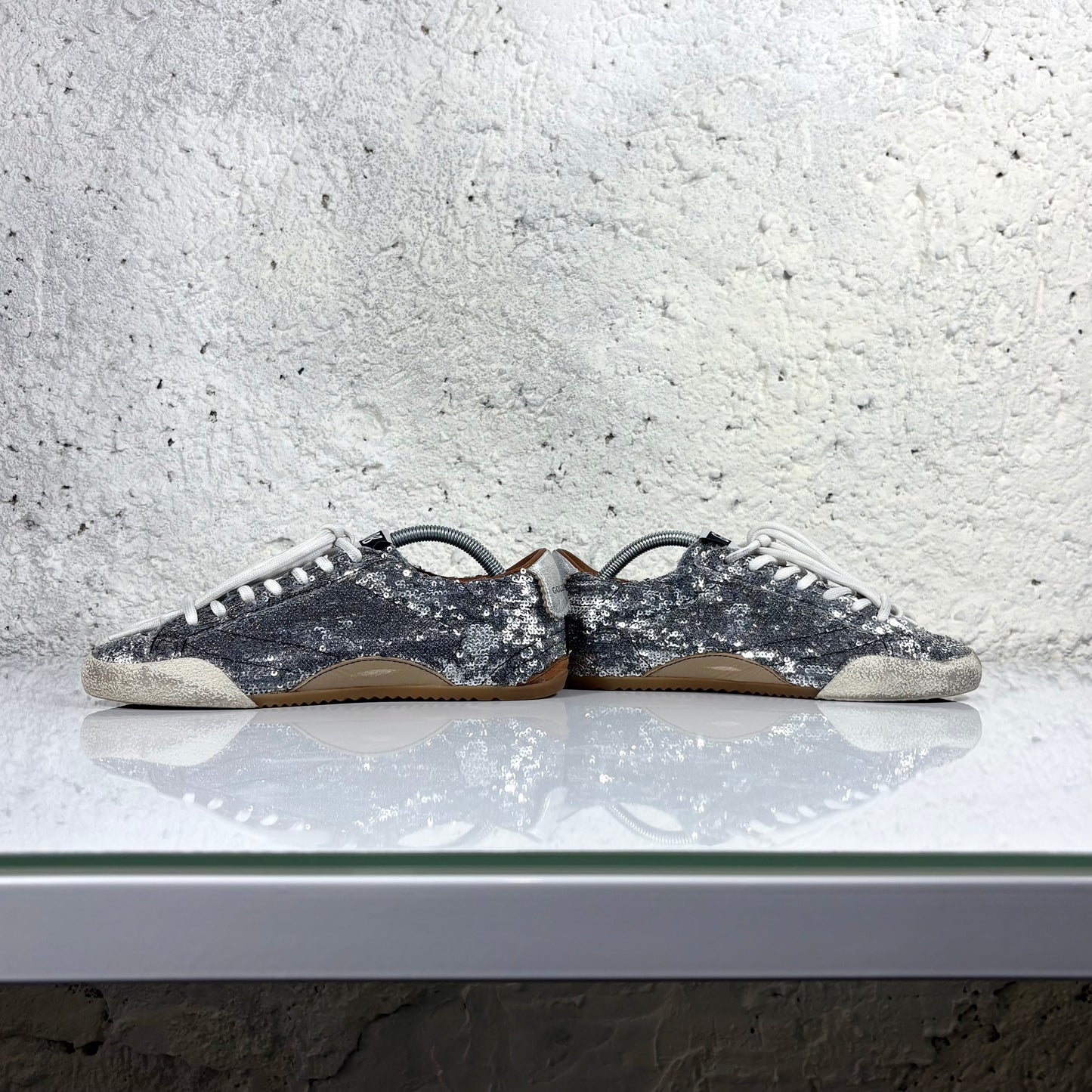 Golden goose True star con le paillettes argento e stella nera in suede 38
