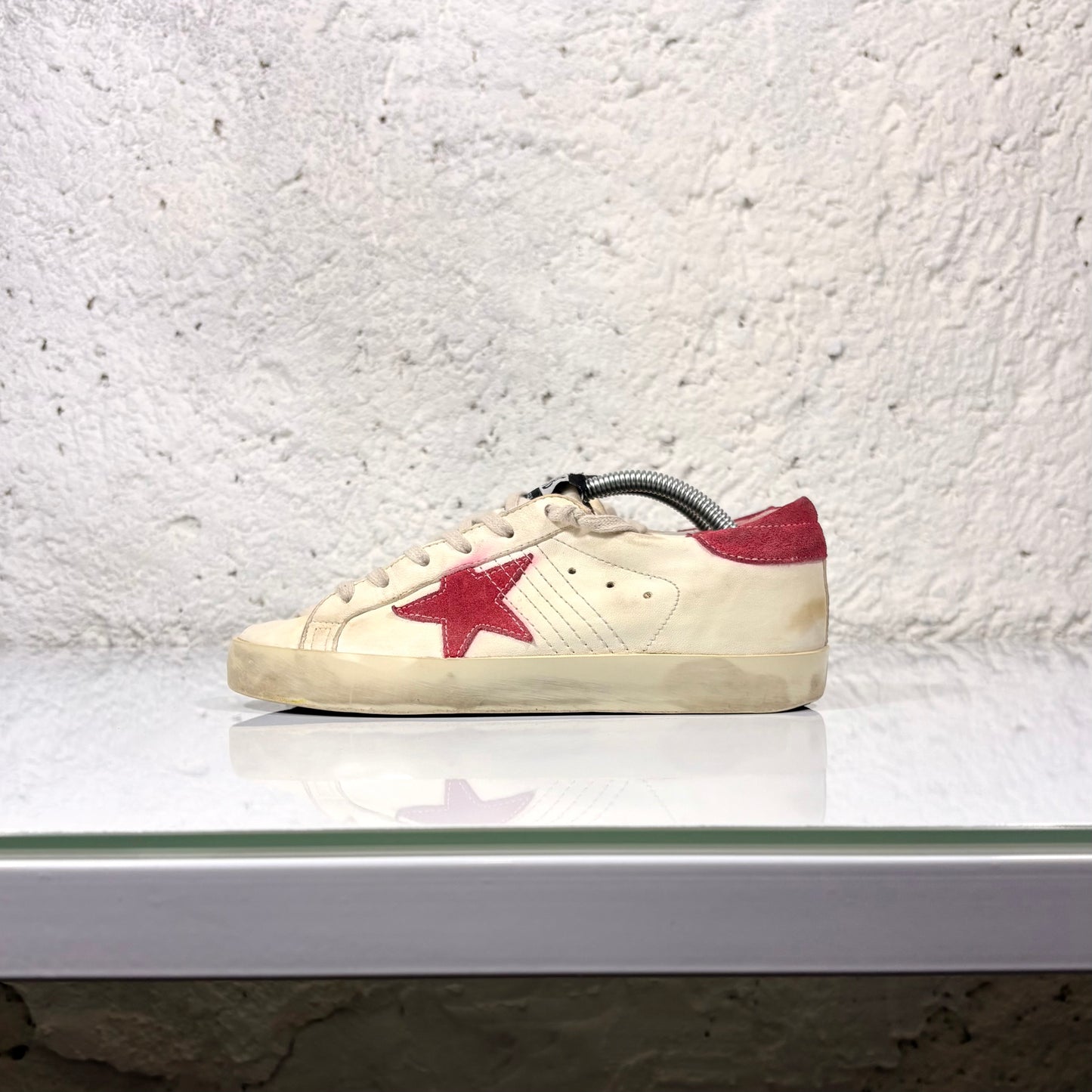 Golden goose superstar beige in pelle con Stella rossa in suede 37