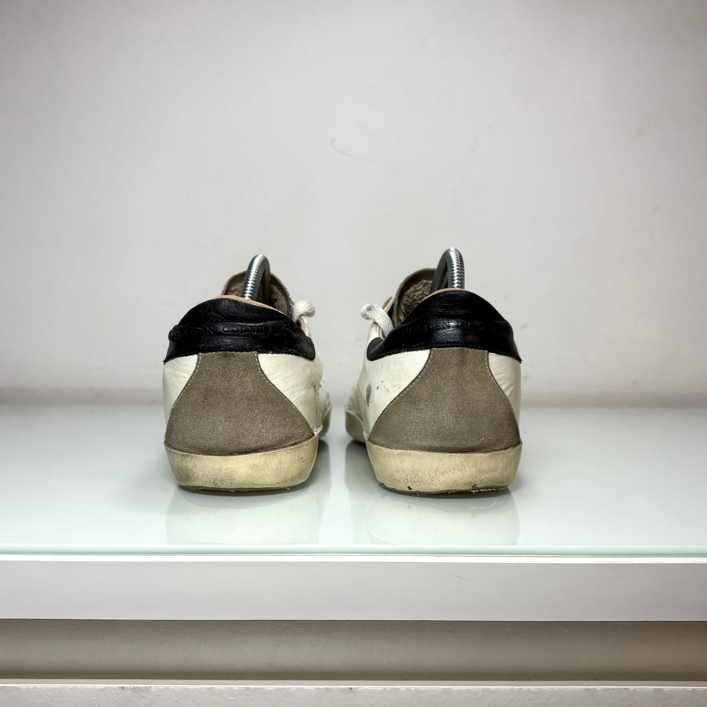 Golden goose Superstar bianche, linguetta brillantinata e tallone nero 38