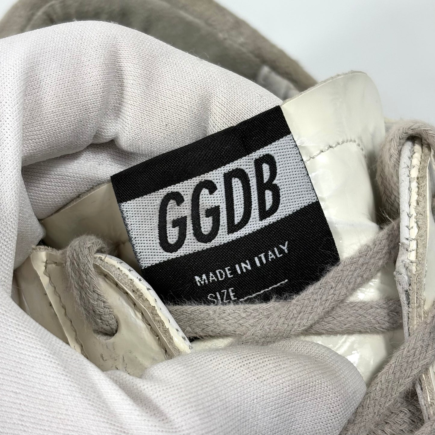 Golden goose Superstar Bianche talloncino grigio 42