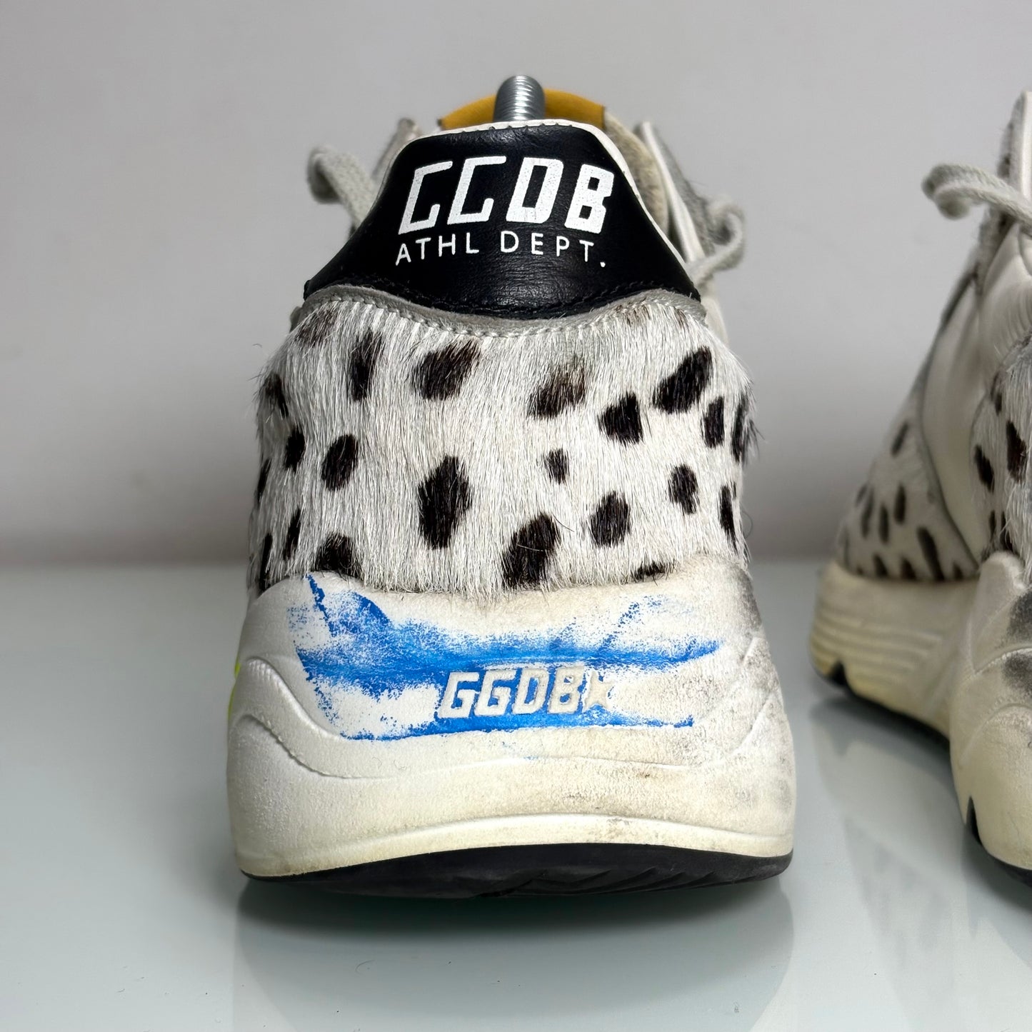Golden goose Running Sole bianche con macchie nere 37