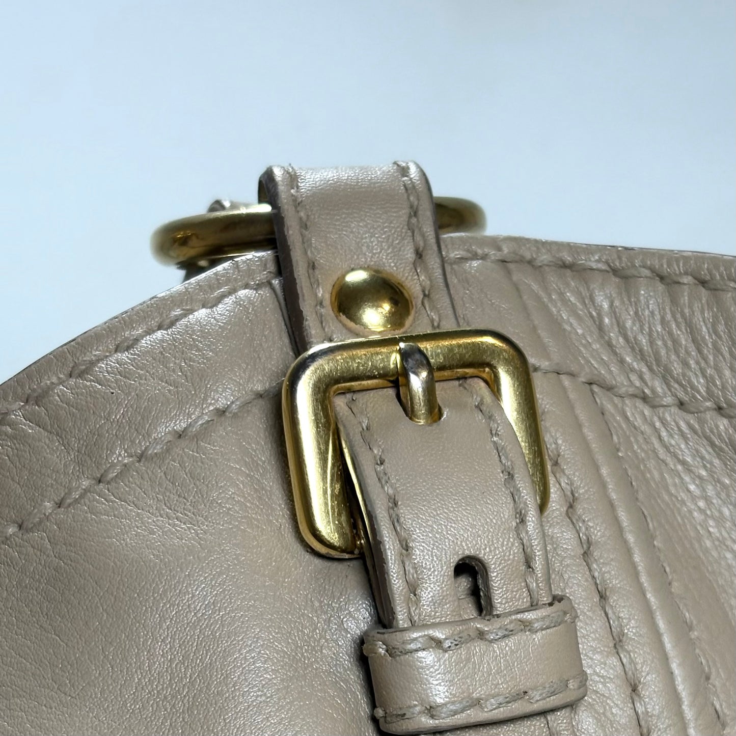 Prada bandoulière in pelle morbida “cammello”