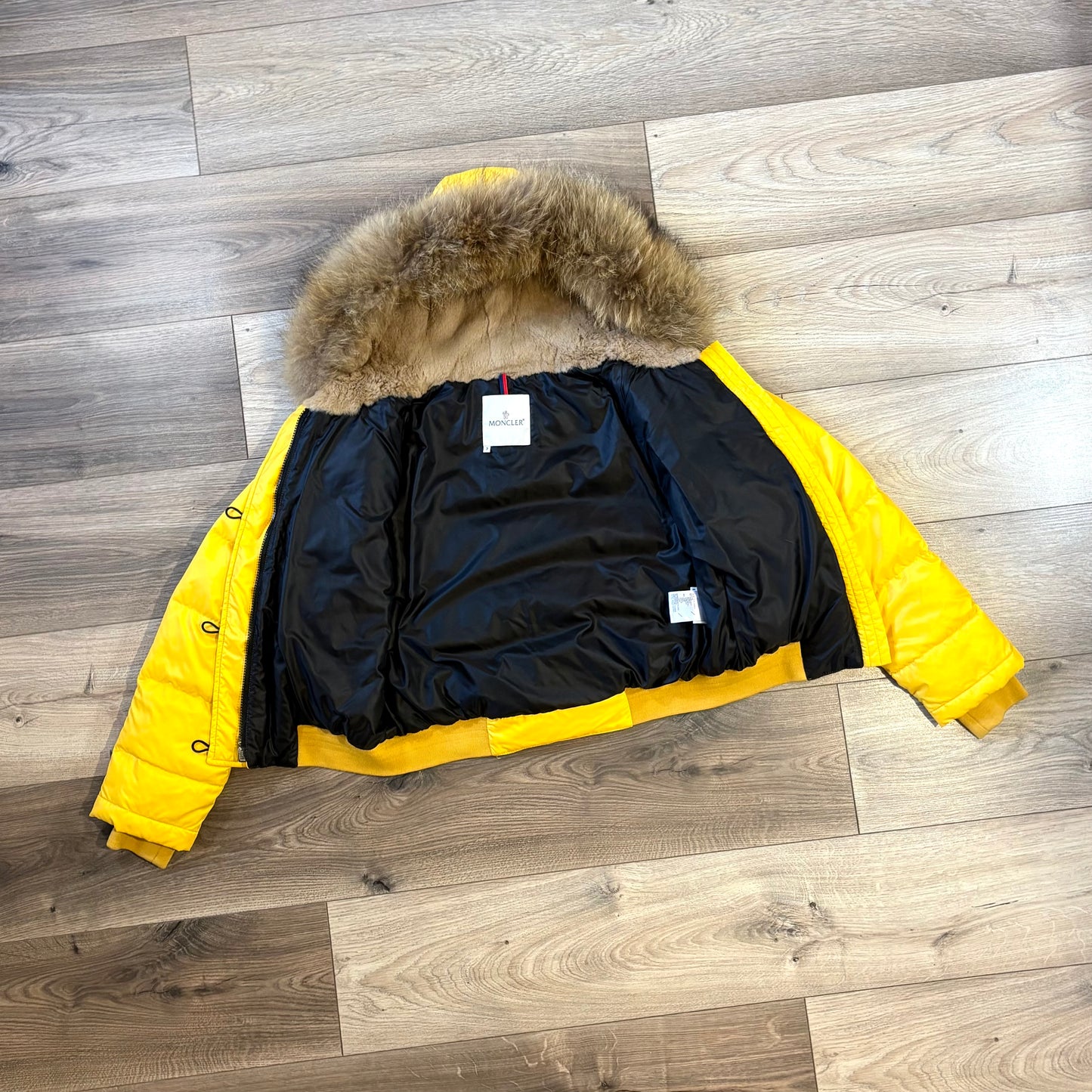 Moncler fur hood giallo con pelliccia taglia L