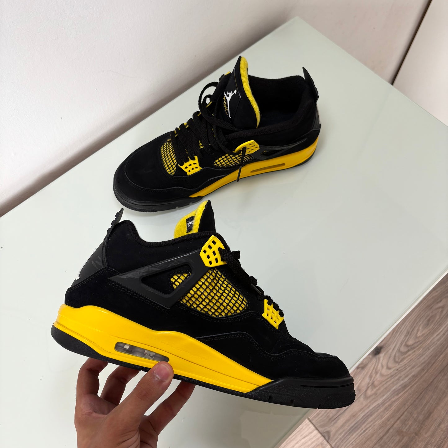 JORDAN RETRO 4 THUNDER BLACK/ YELLOW 46