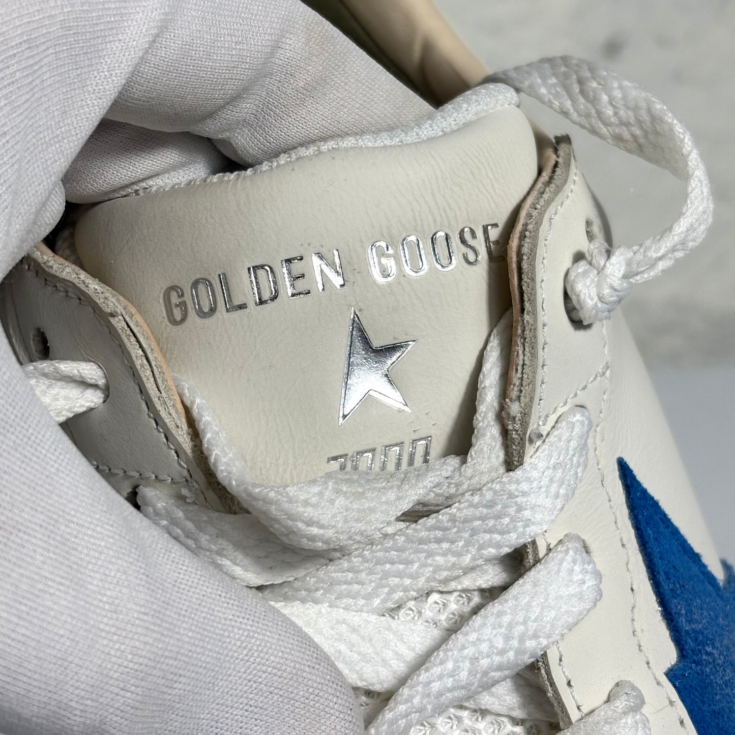 Golden goose Ballstar bianche/panna in pelle con stella azzurra in suede 42