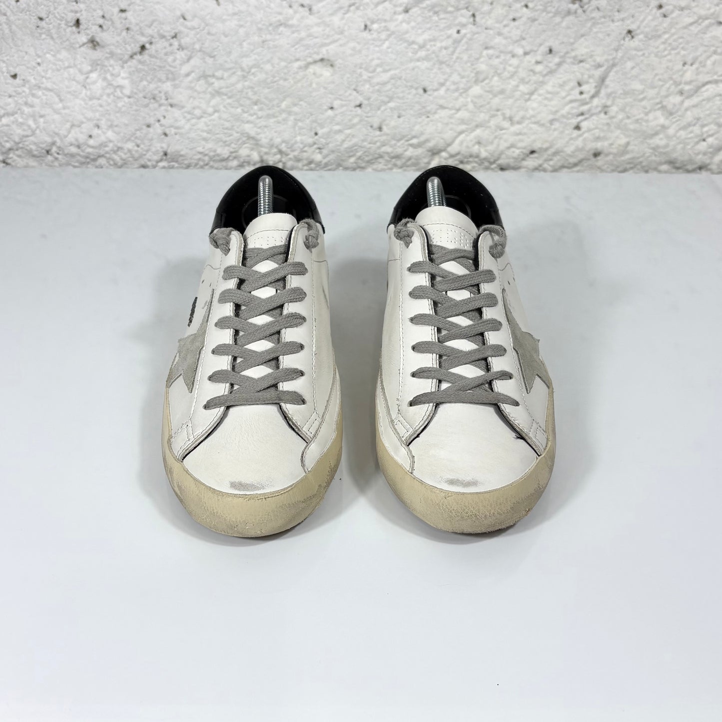 Golden goose Superstar bianche e tallone nero 39