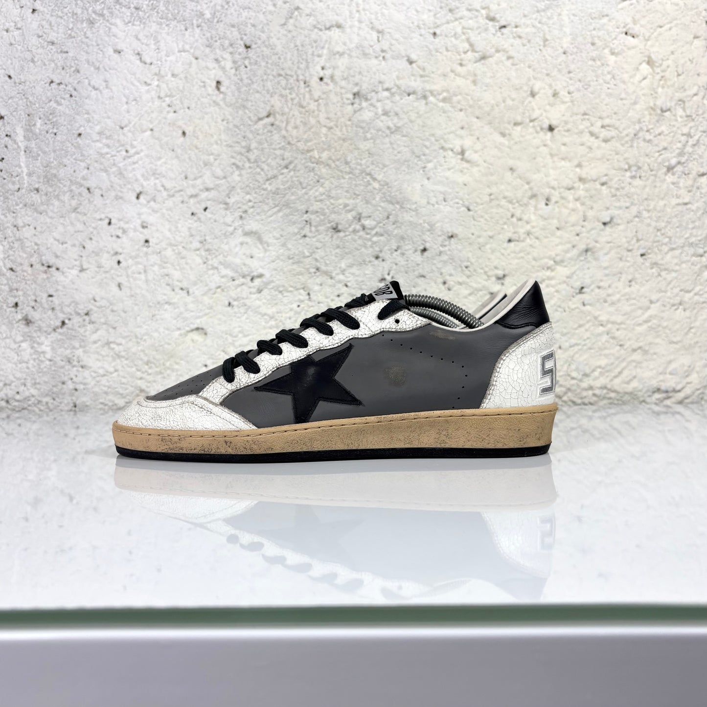 Golden goose Ballstar grigio antracite e bianco 43