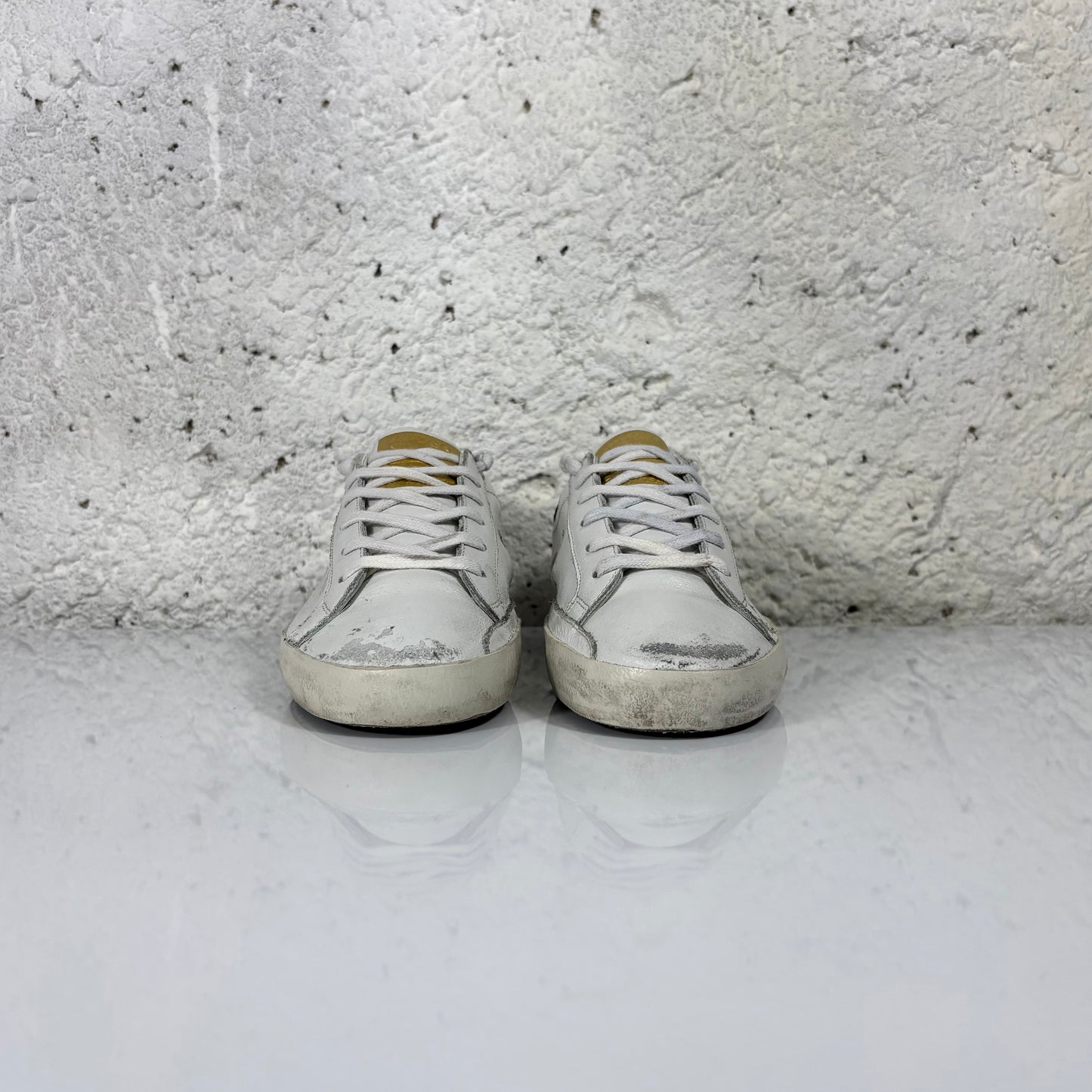 Golden goose Superstar bianche con scotch nero sui lati posteriori 39