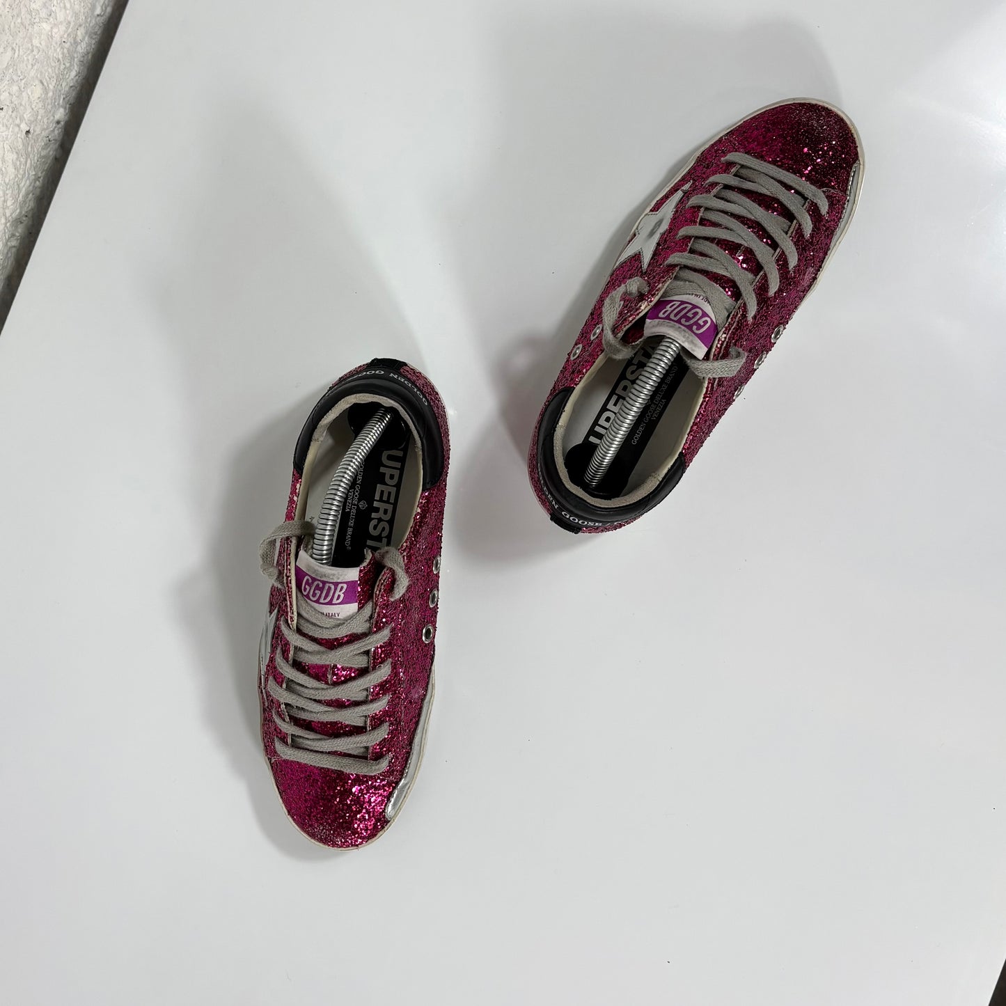 Golden goose Superstar bordeaux a paillettes, stella argento e tallone nero 36