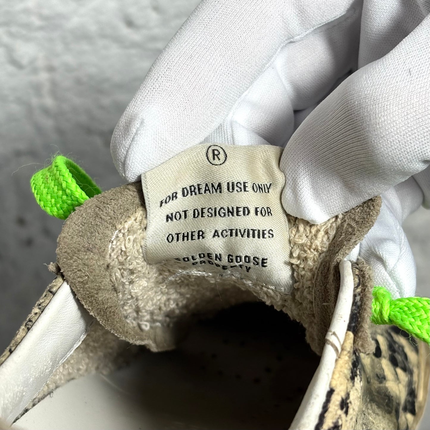 Golden goose Superstar a squame “pitone”, lacci verde talloni brillantinati 37
