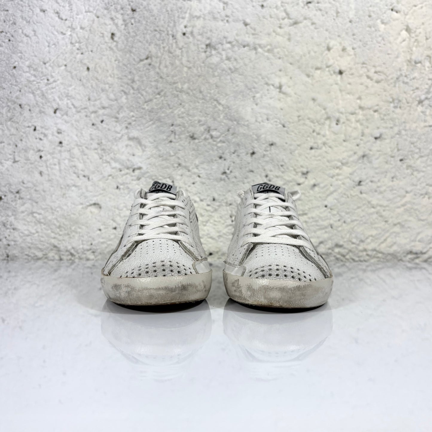 Golden goose Superstar bianche motivo a buchi, stella argento e talloncino Bordeaux 39