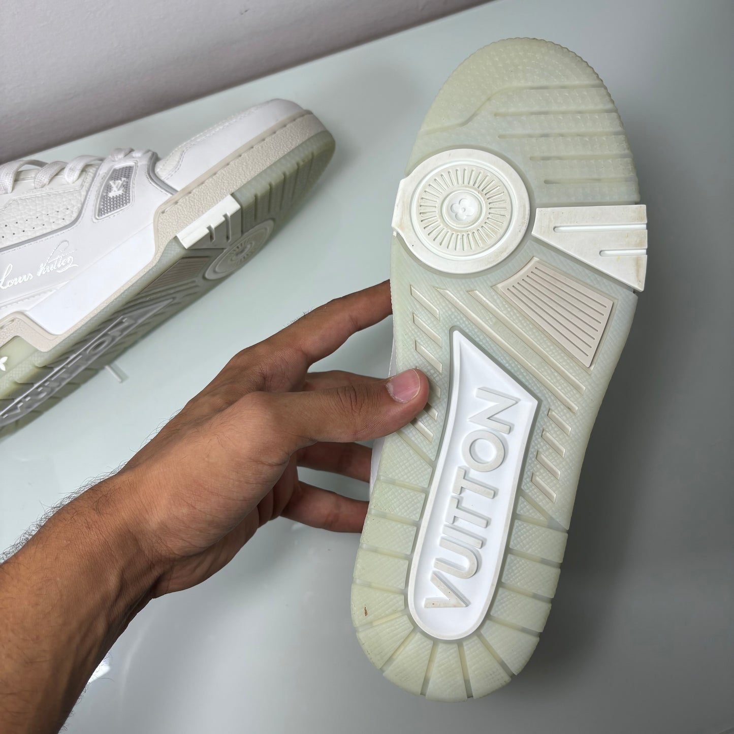 Louis Vuitton Trainer x Virgil Abloh 40